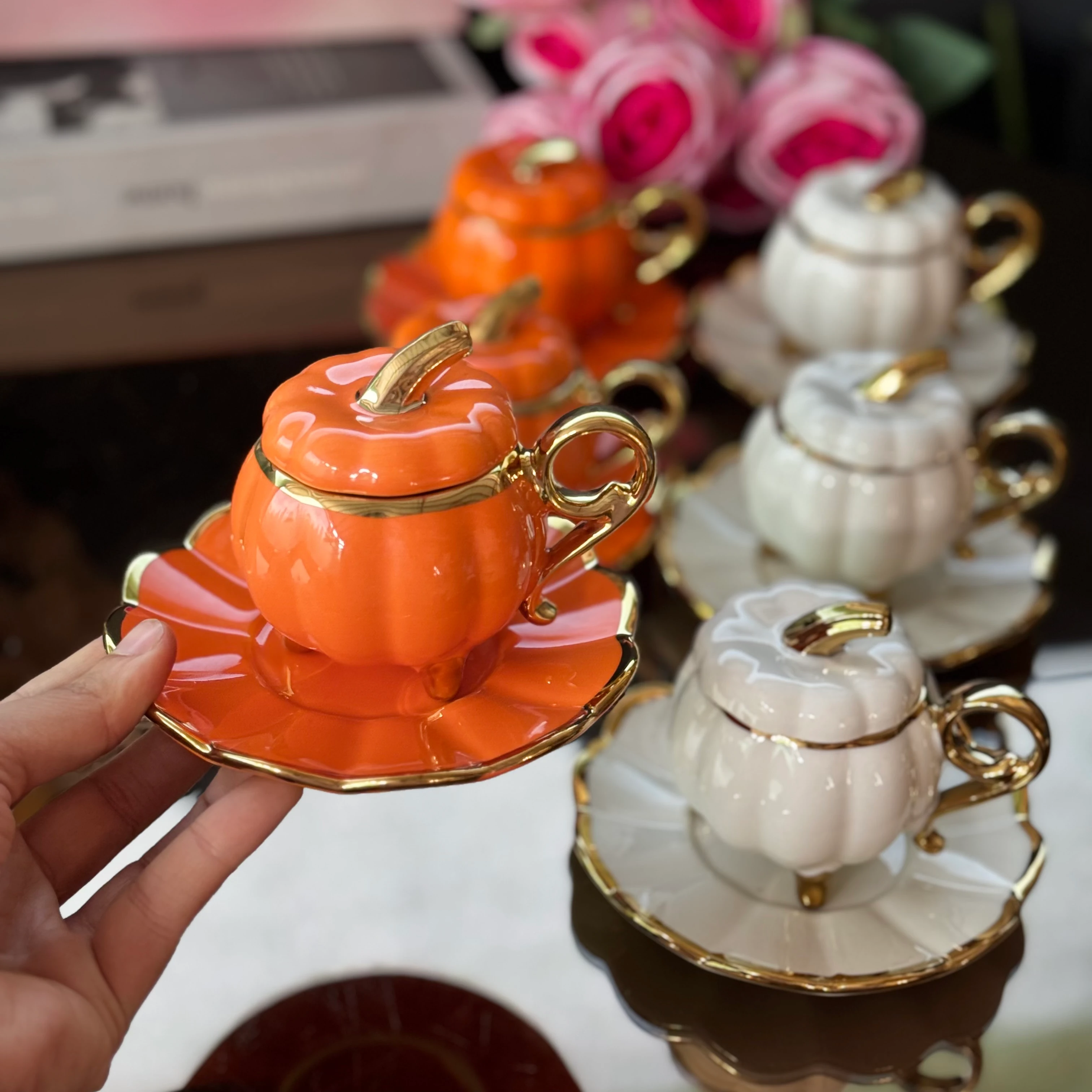 Ayaklı Kabak Fincan Takımı