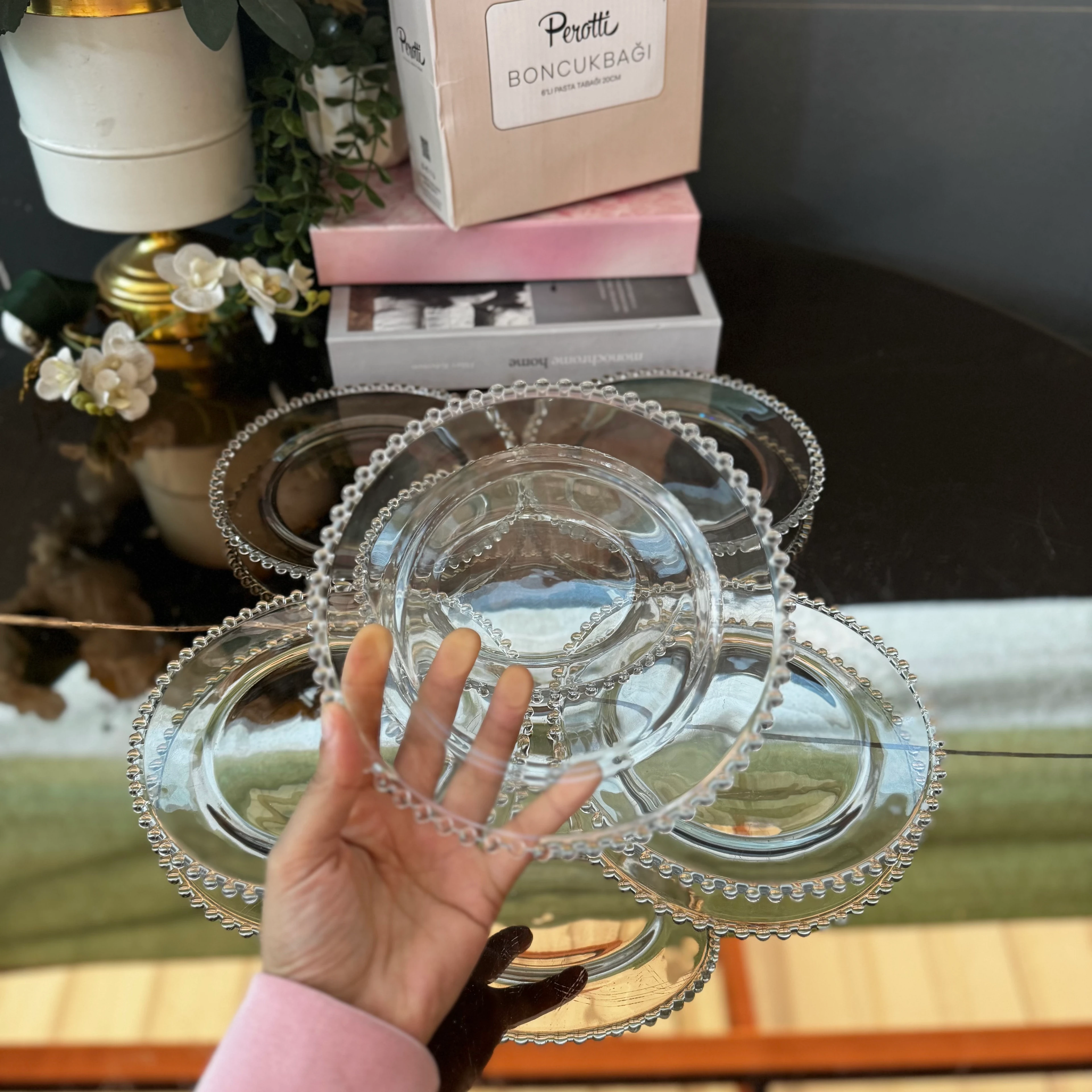 Boncuk Luster Pasta Tabağı