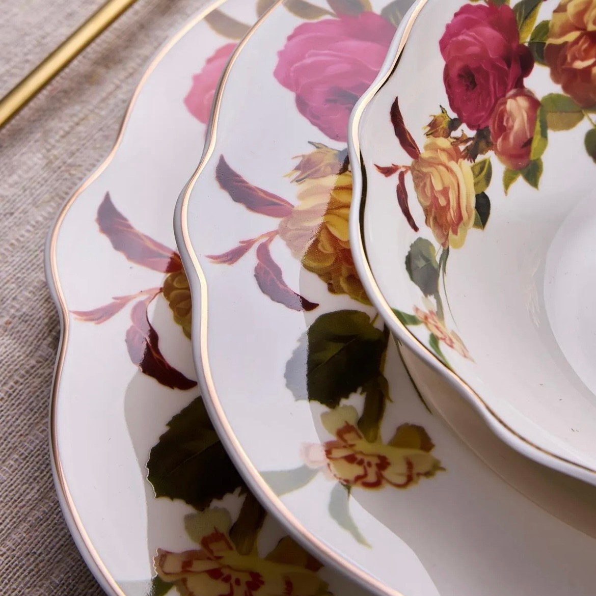 Porselen Rose Garden Bone 24 Parça 6 Kişilik Yemek Takımı