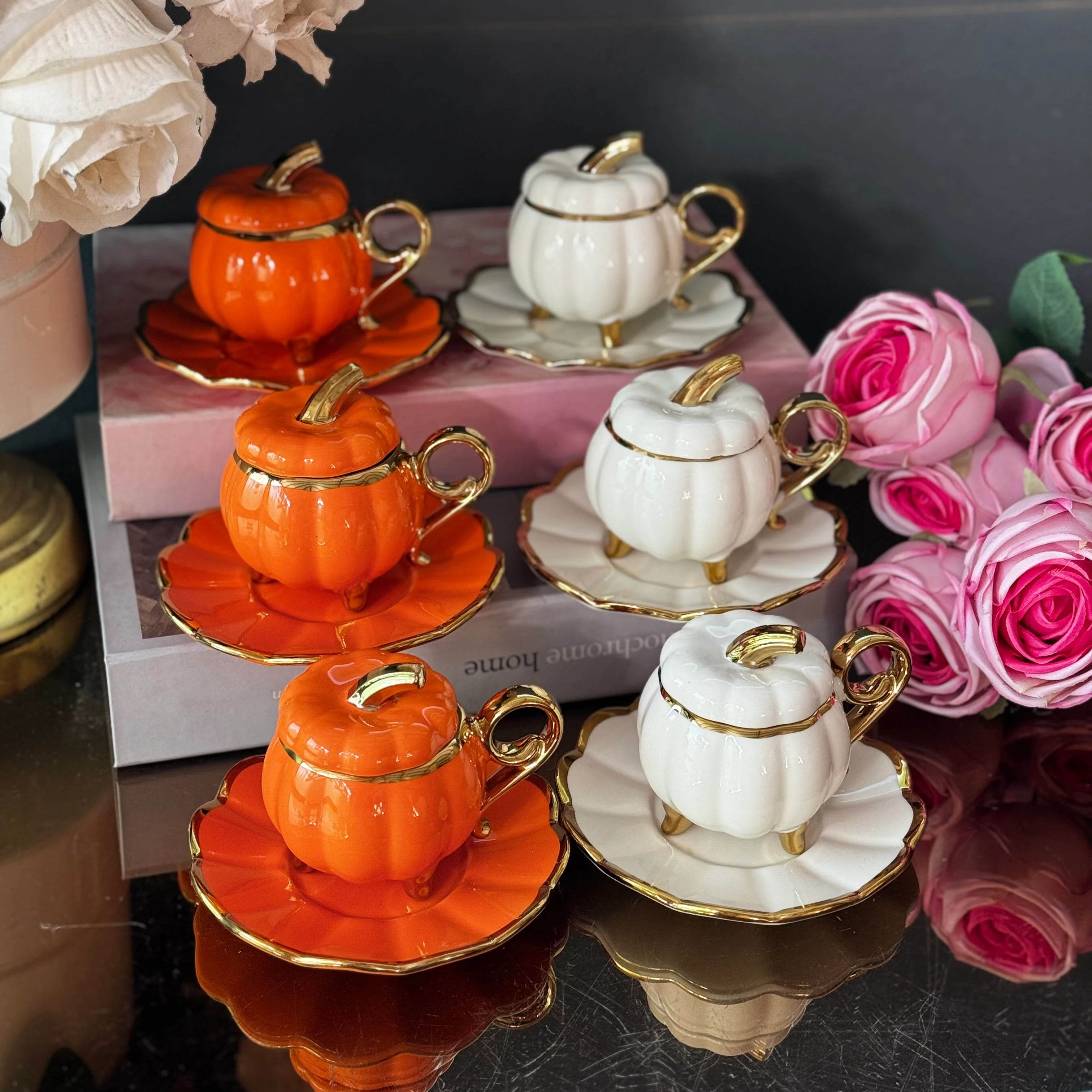 Ayaklı Kabak Fincan Takımı