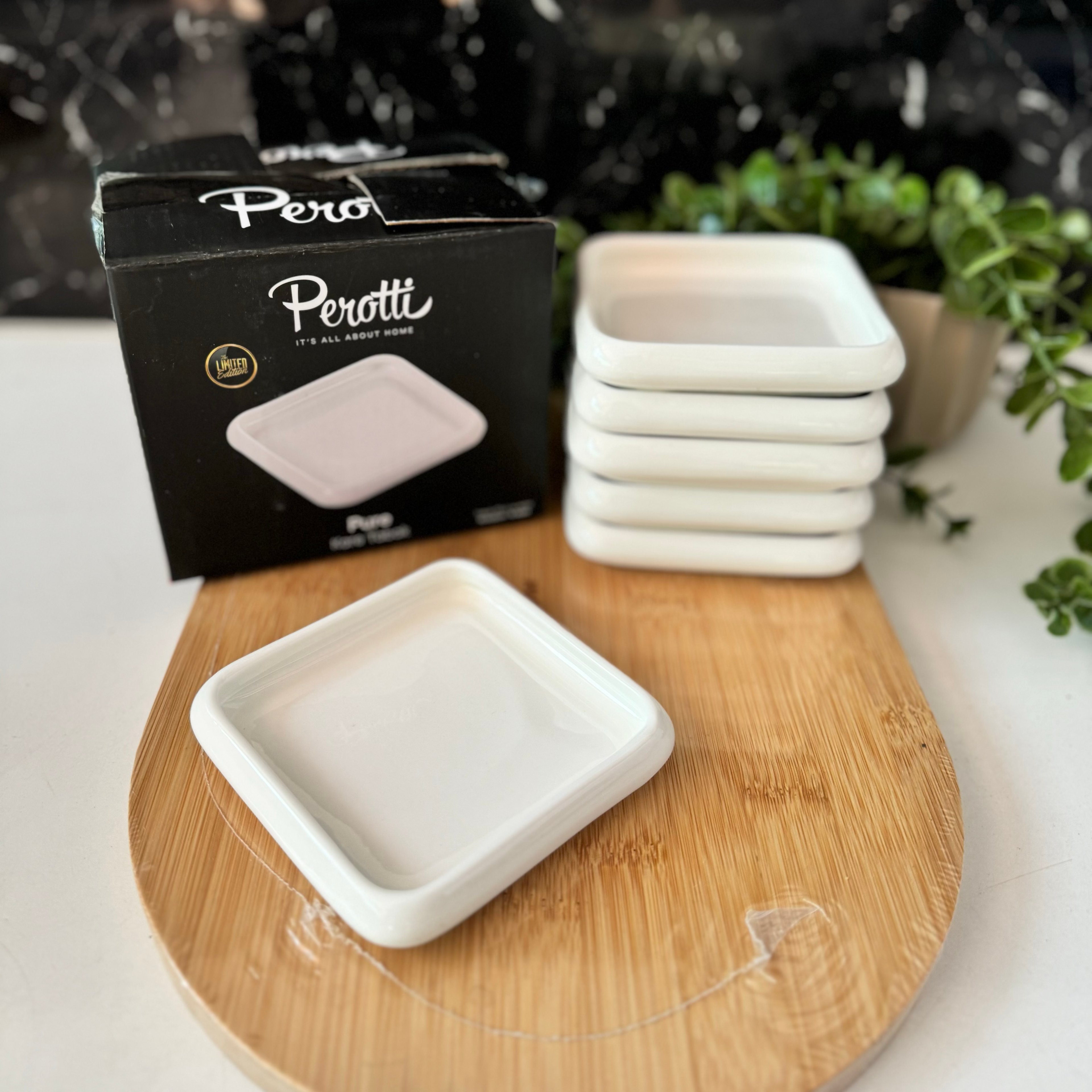Perotti Pure Porselen Kare Tabak
