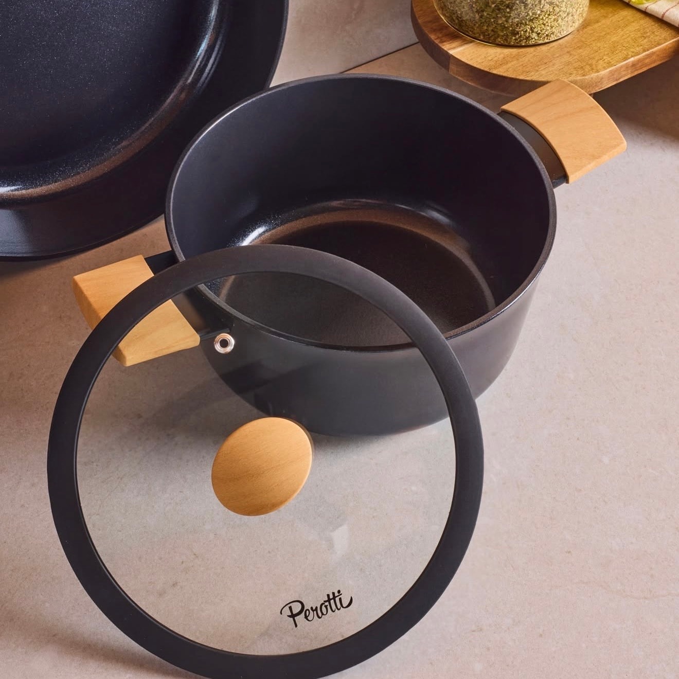 Cookwood Gri Beige 9 Parça Tencere Tava Seti Indüksiyon Tabanlı Ahşap Saplı 