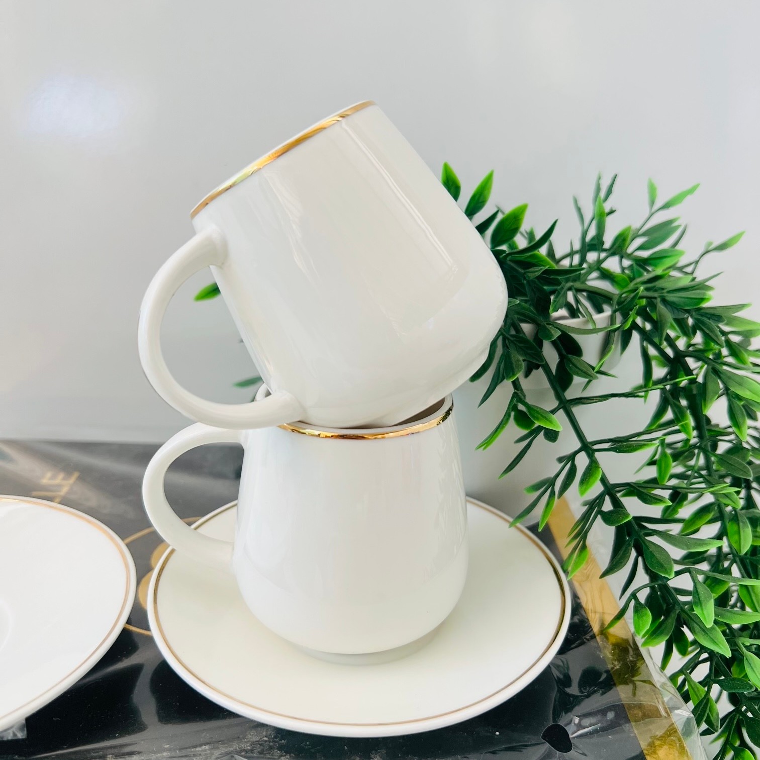 Perotti Gold Fincan Takımı Model 1