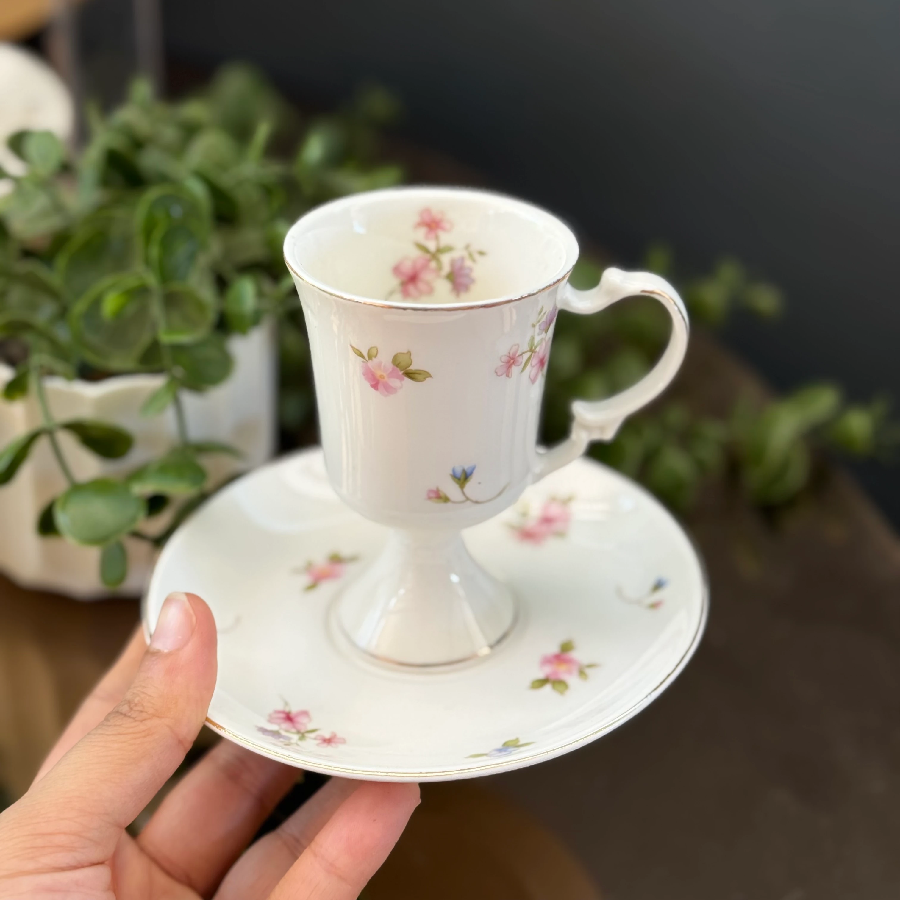 Çıtır Çiçekler Fincan Takımı