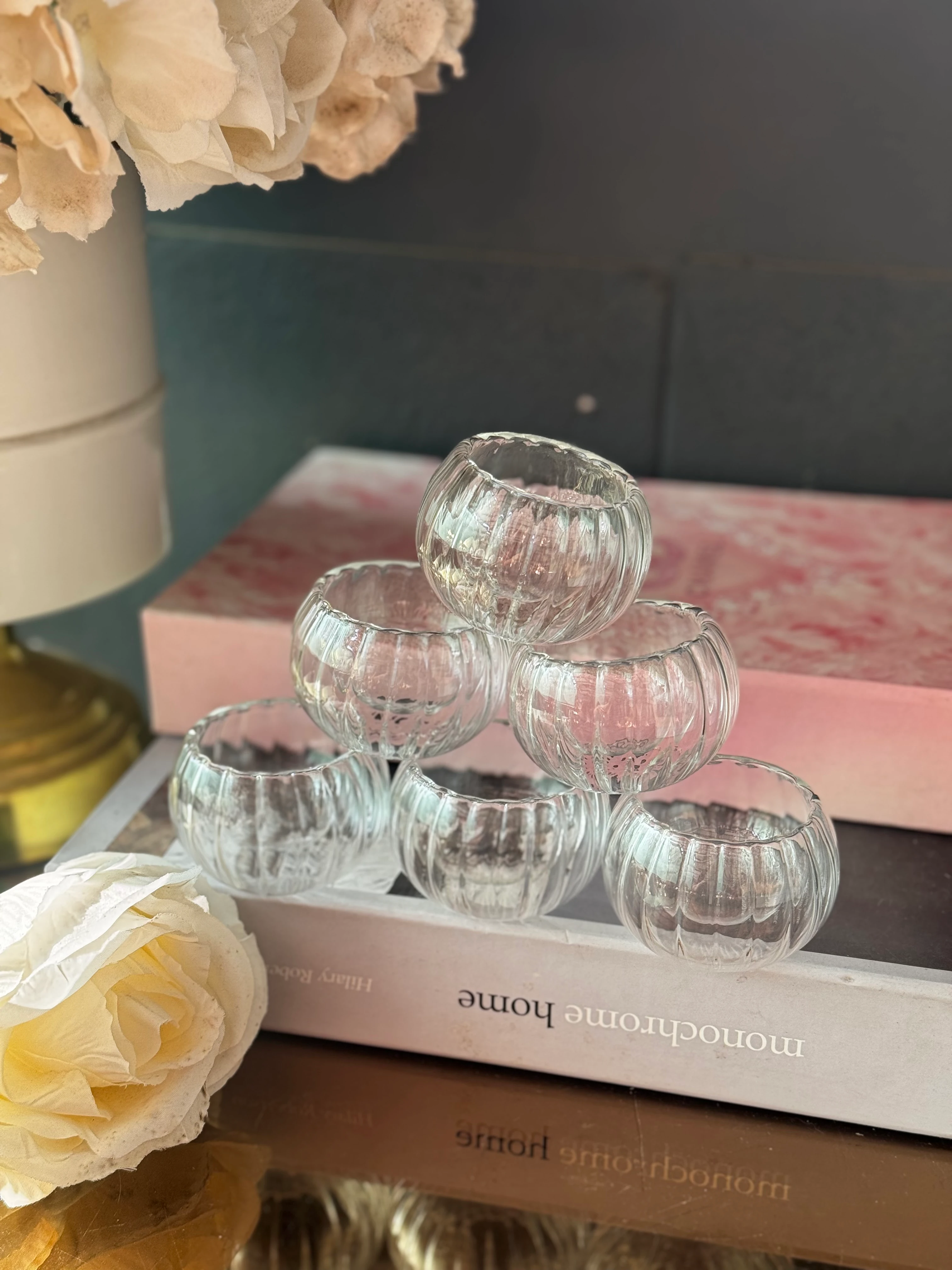 Çizgili Cam Sunumluk