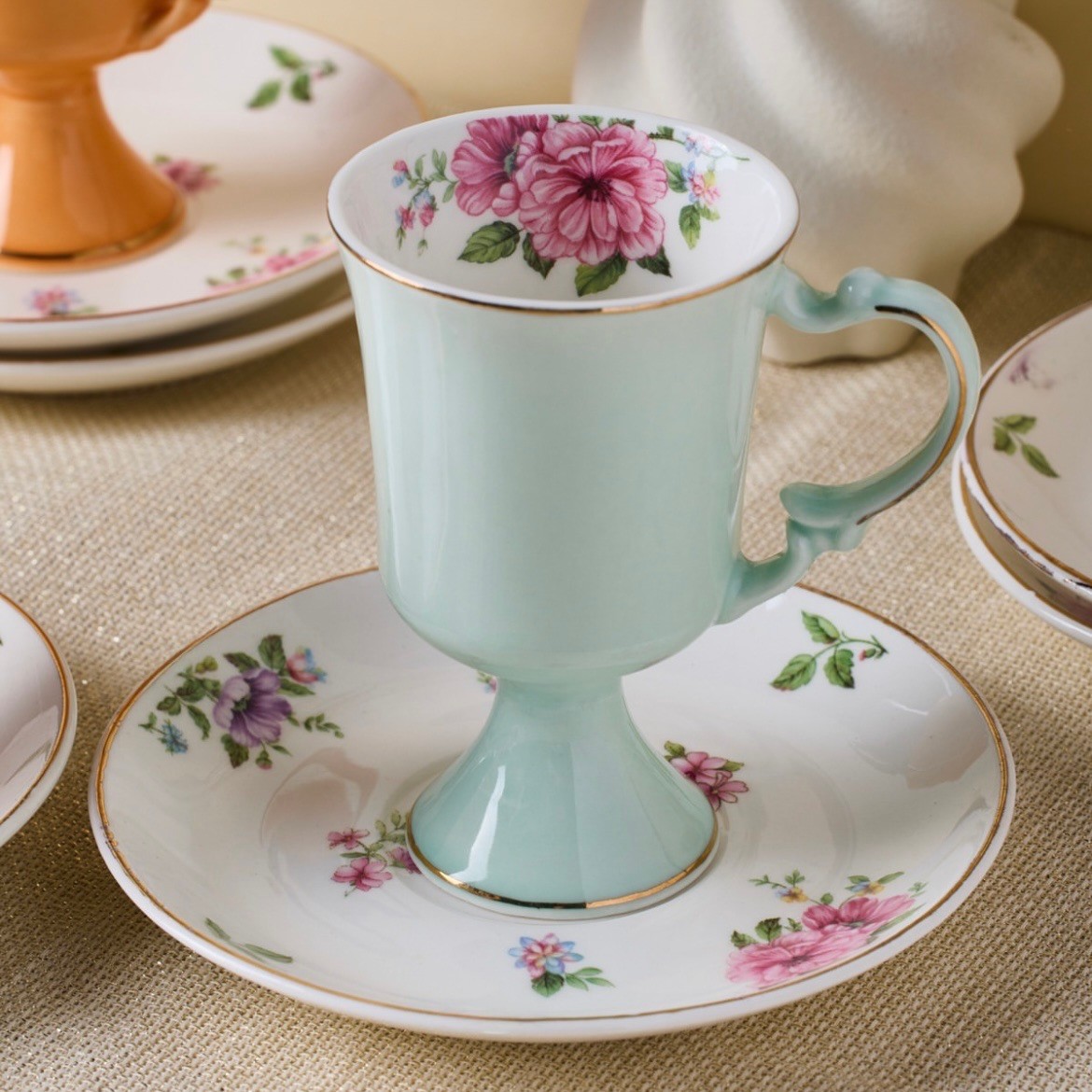 English Flower Fincan Takımı