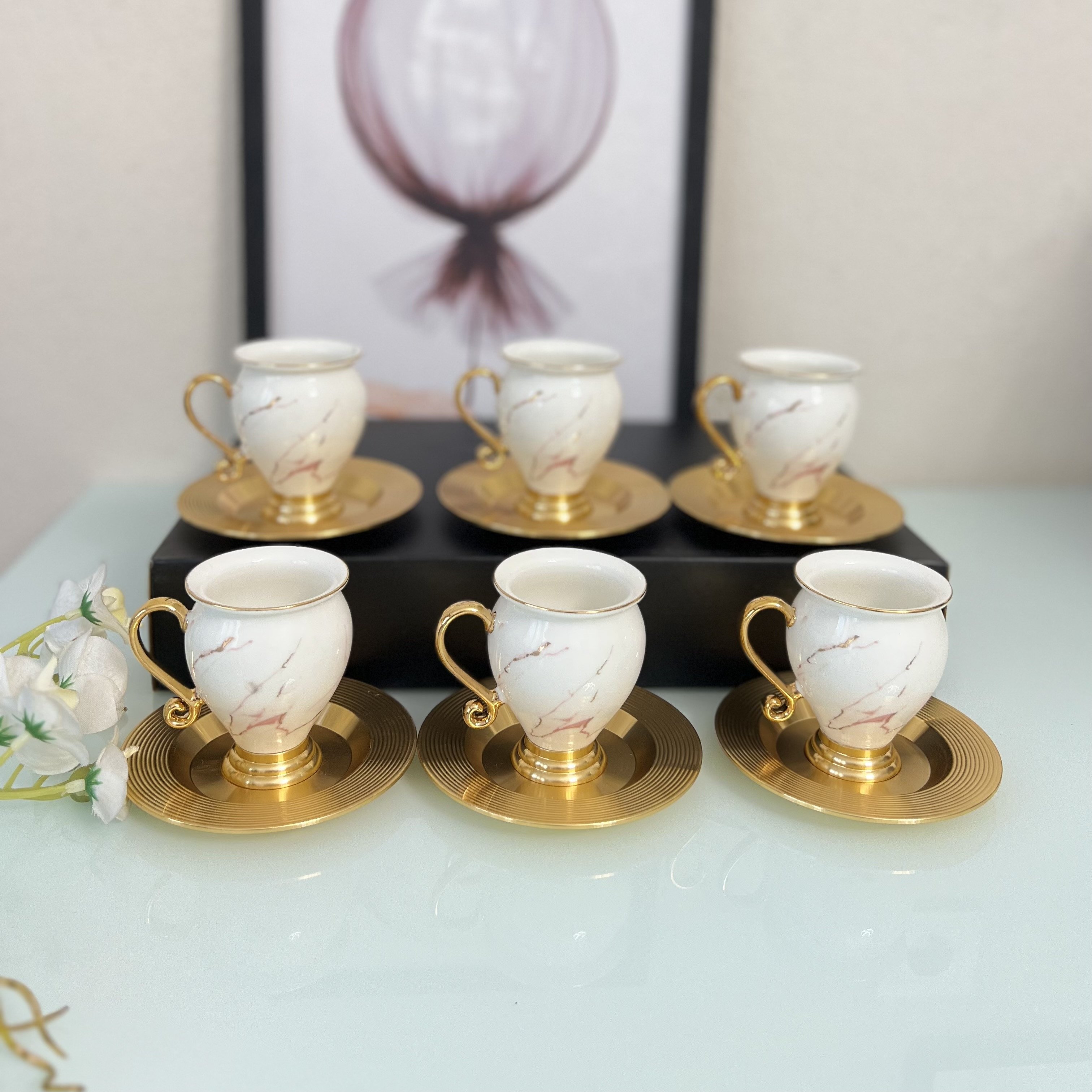 İpek Ayaklı Gold Fincan Takımı