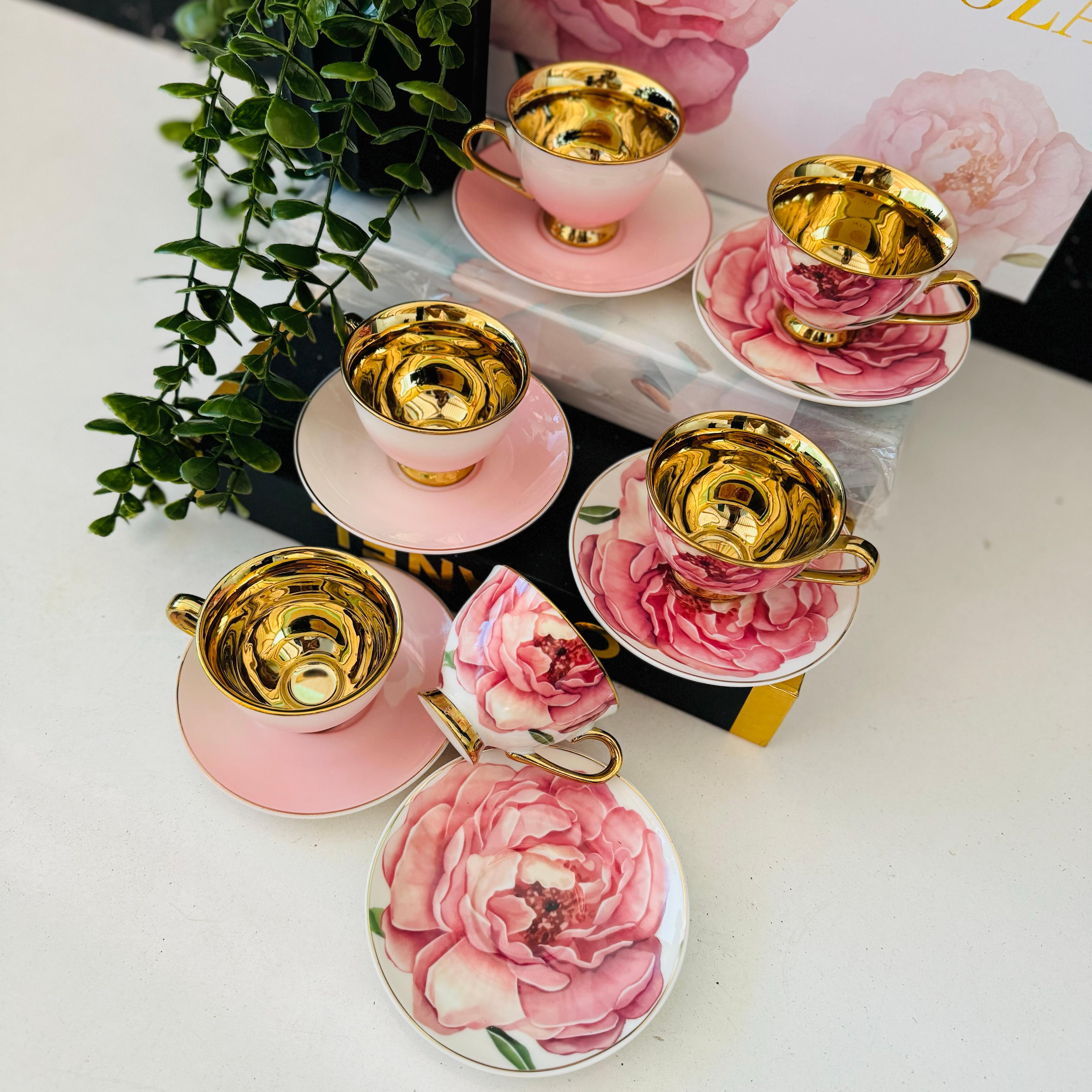 Pembe Güllü  İçi Gold Fİncan Takımı 