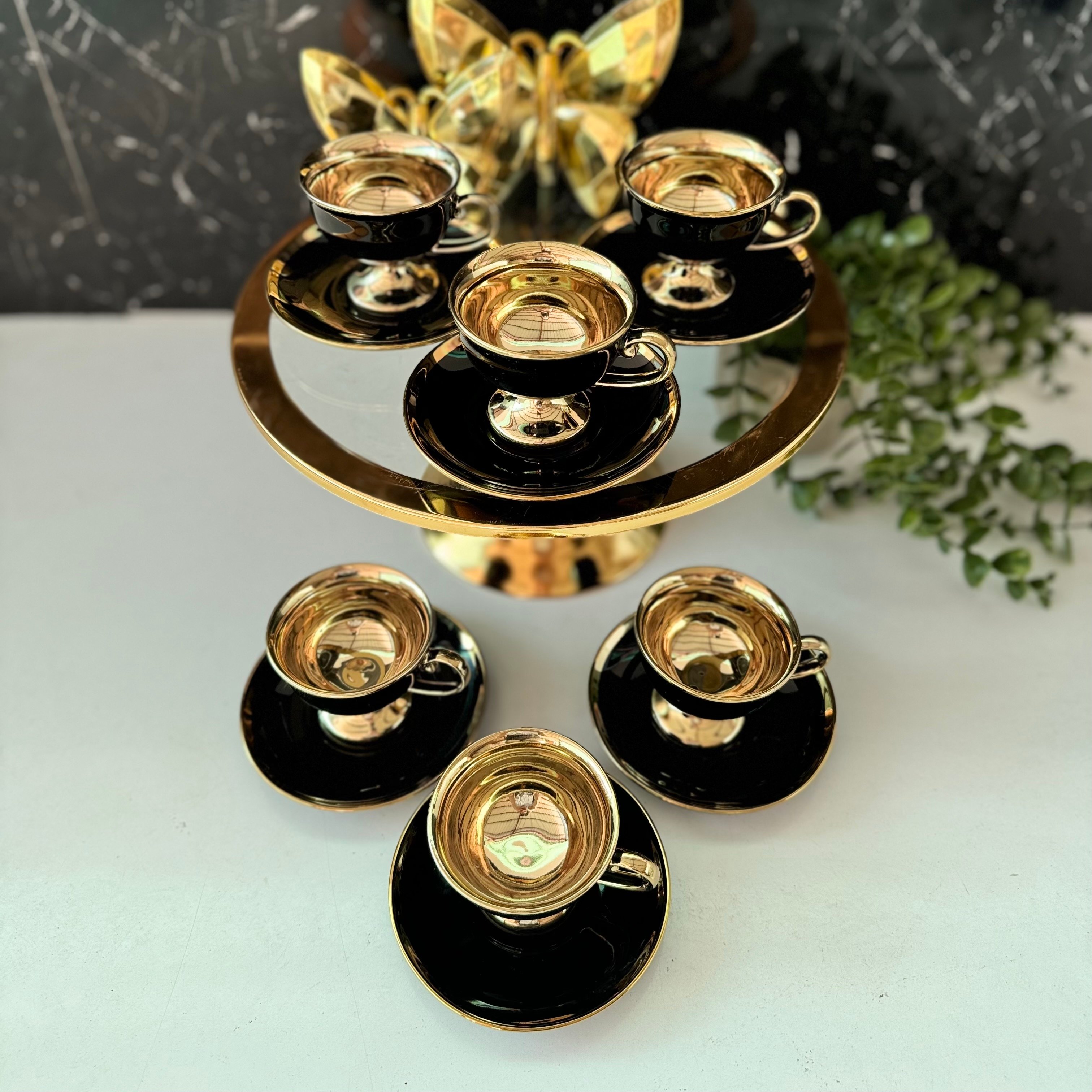 Siyah Gold Ayaklı Fincan Takımı 