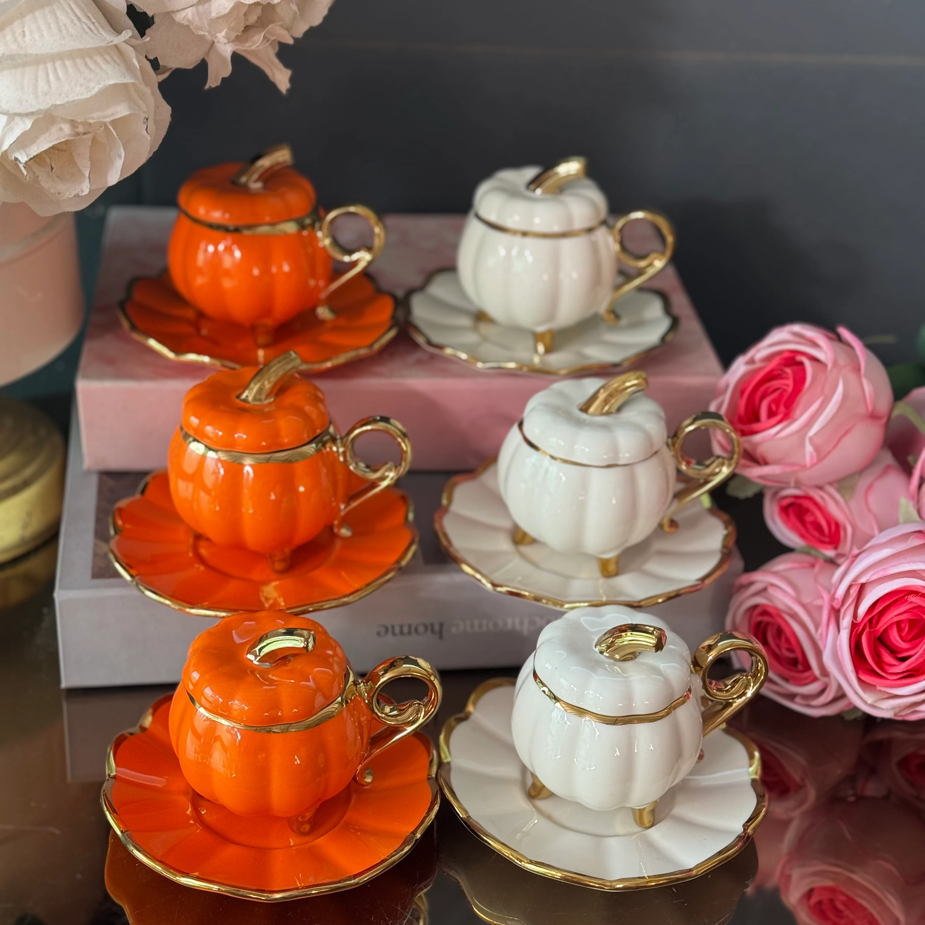 Ayaklı Kabak Fincan Takımı