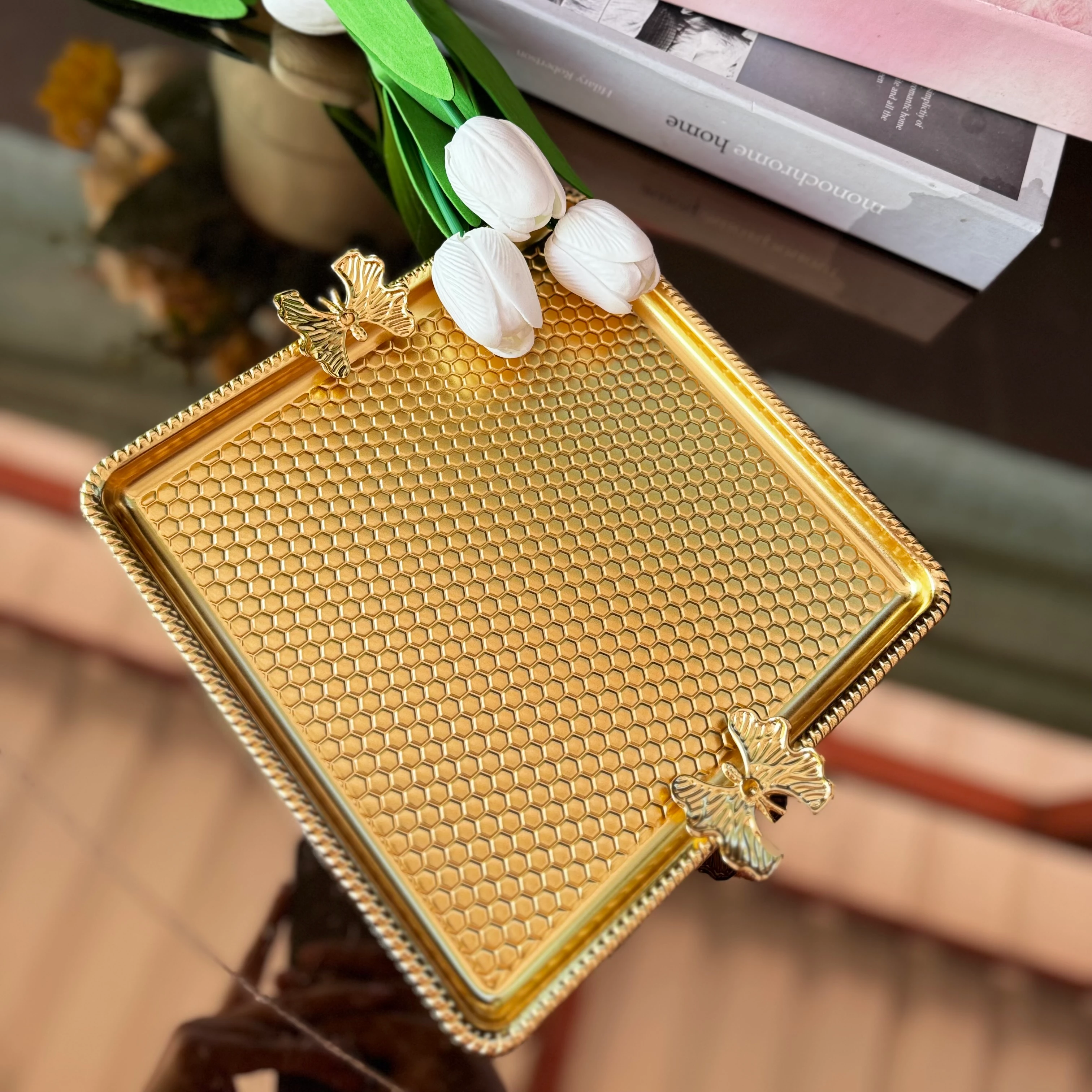 Gold Kelebekli Kare Tepsi