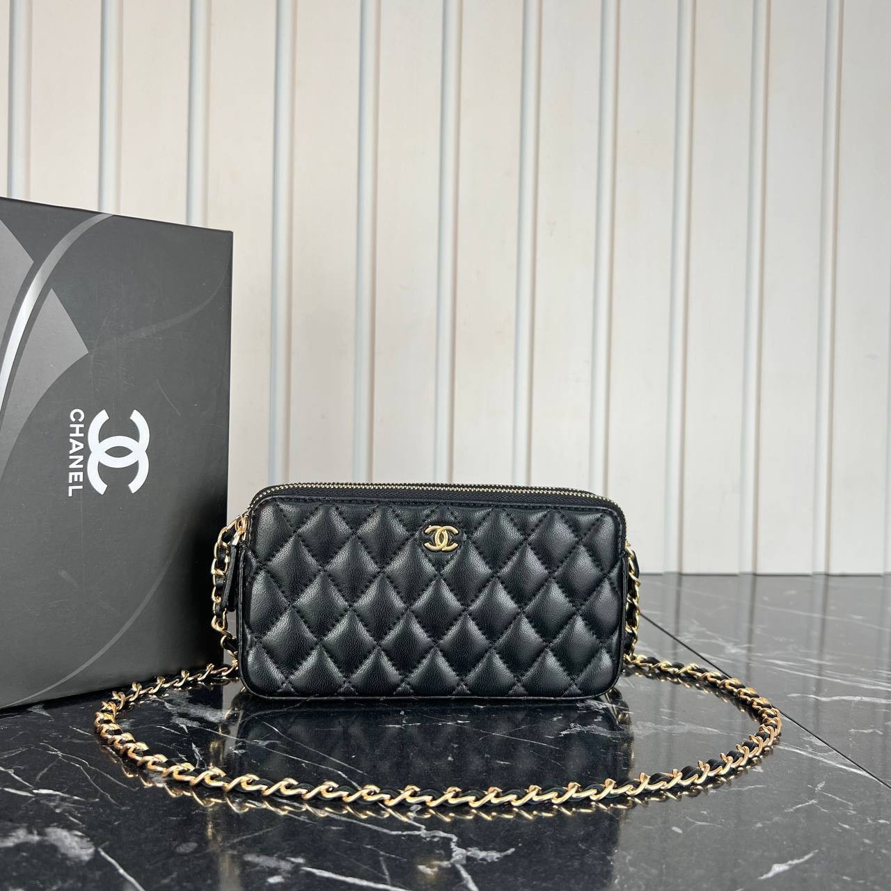 Pre-Owned CC Double Zip wallet-on-chain的图片