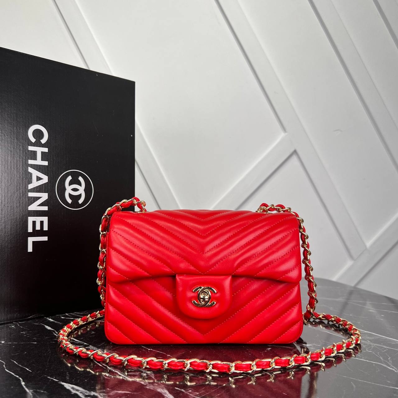 Picture of 1.55 Chevron Mini Flap Bag - Red