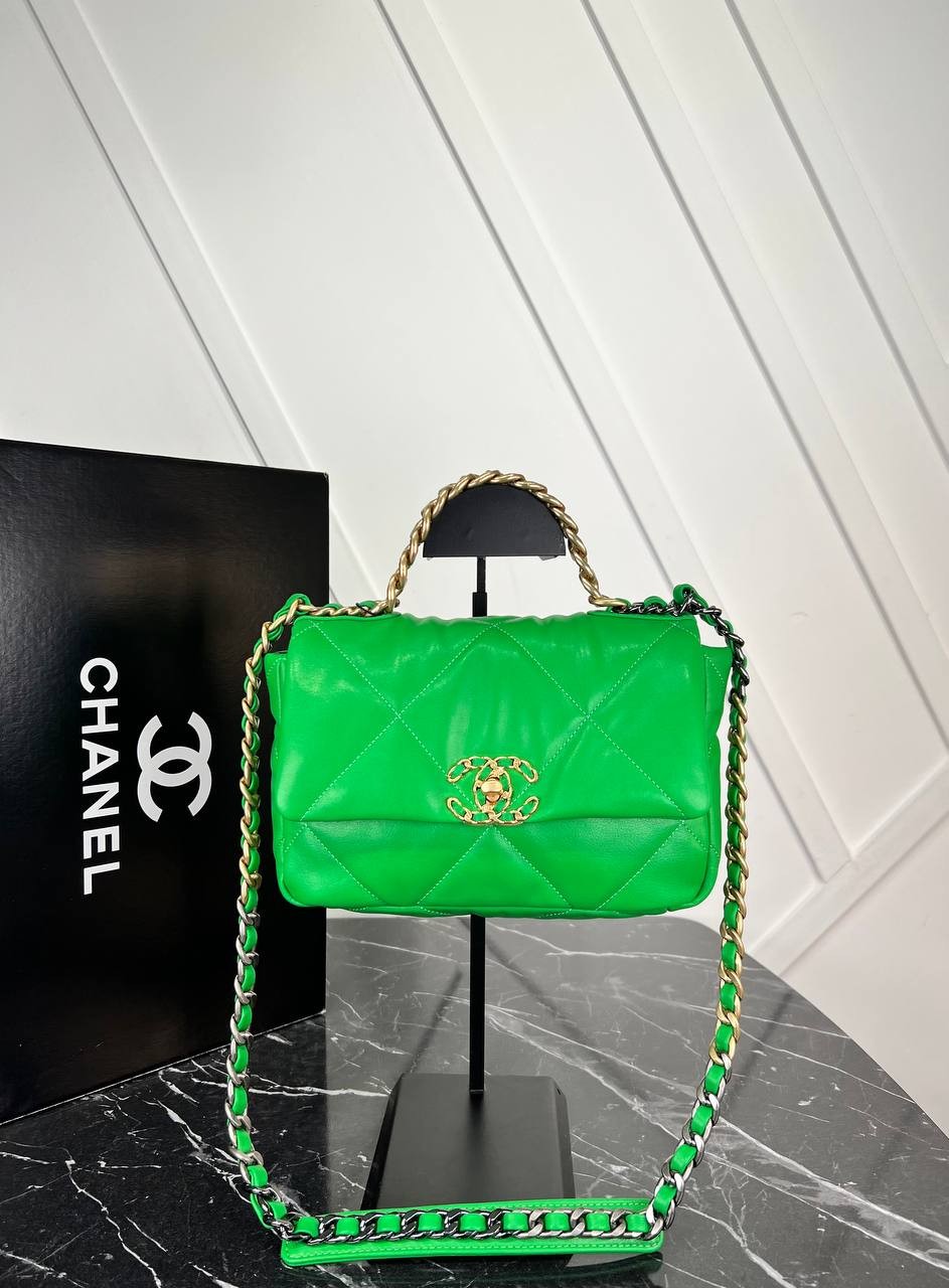 Picture of 19 Genuine Leather Flap Bag  - Green