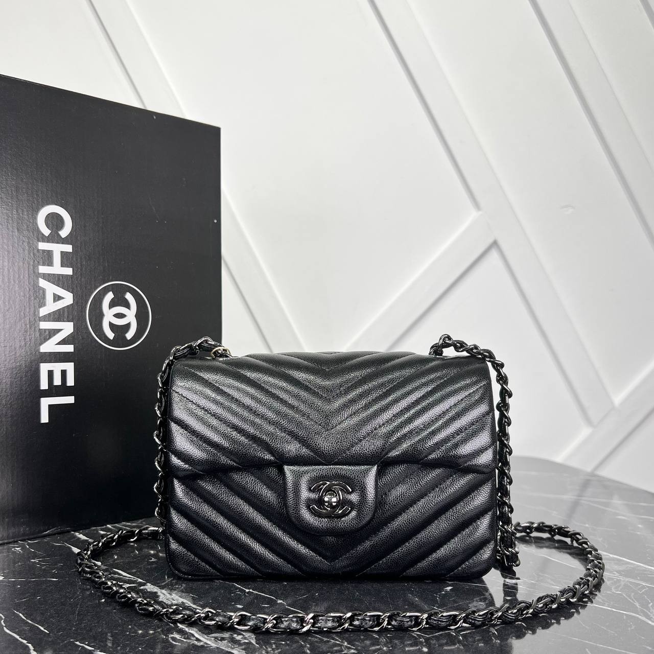 Picture of 1.55 Chevron Mini Flap Bag - Caviar Leather - Black Hardware