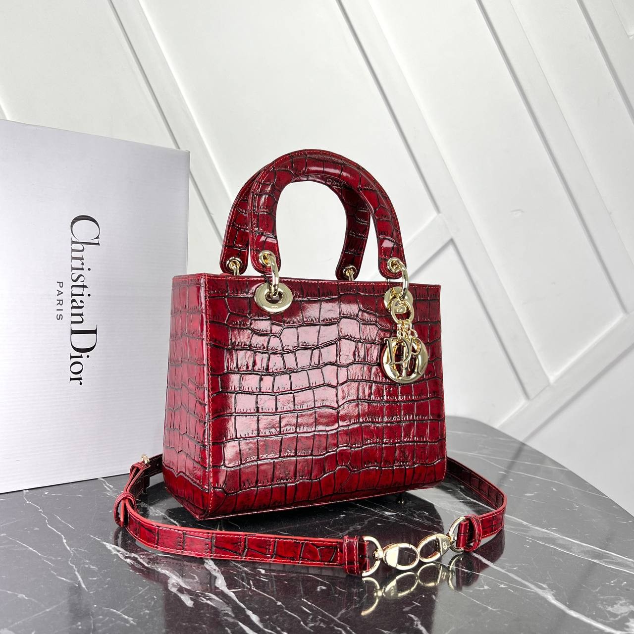 Picture of Crocodile Medium Lady Dior Bag  - Burgundy