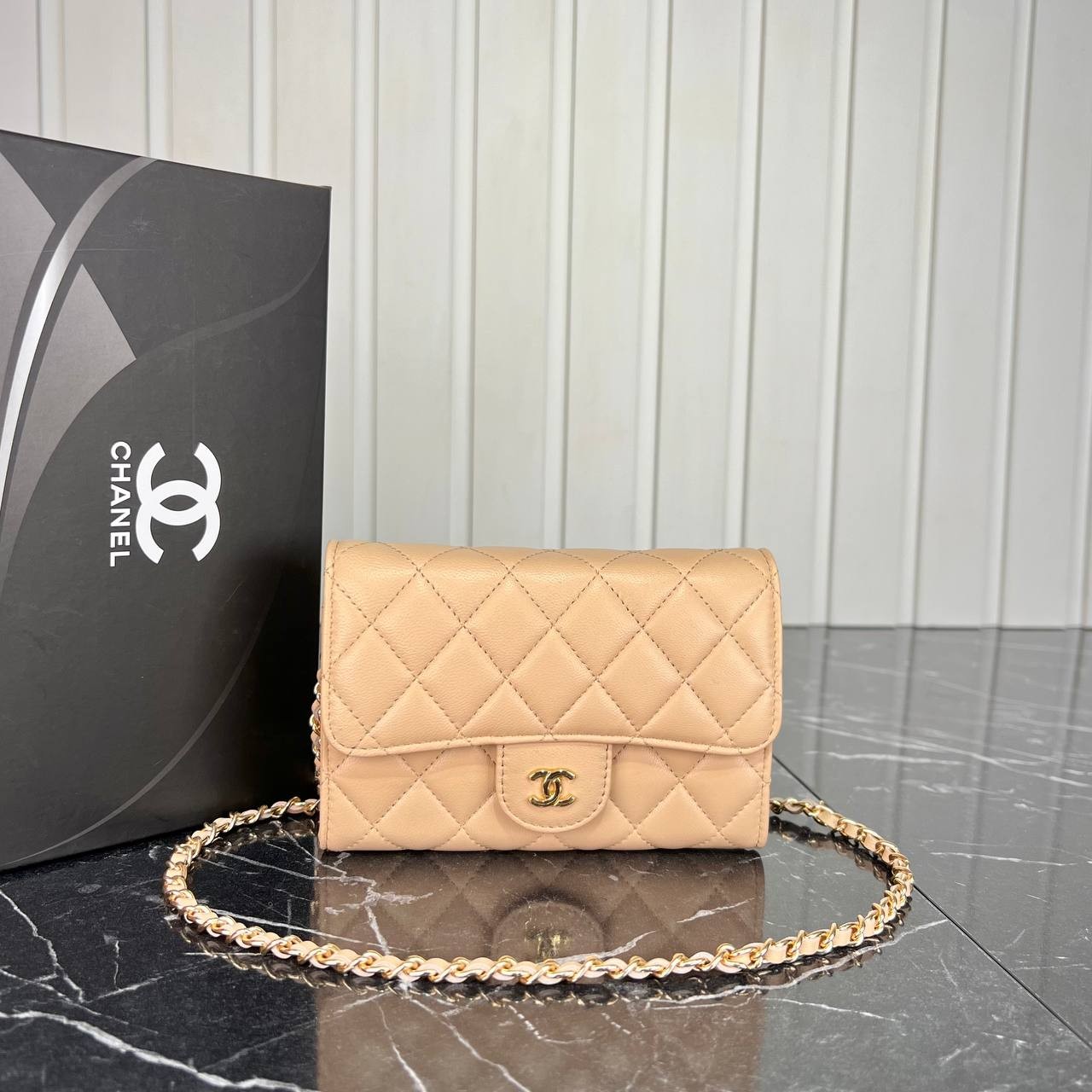 Picture of Coco Woc  Chain Clutch  Small Wallet - Beige