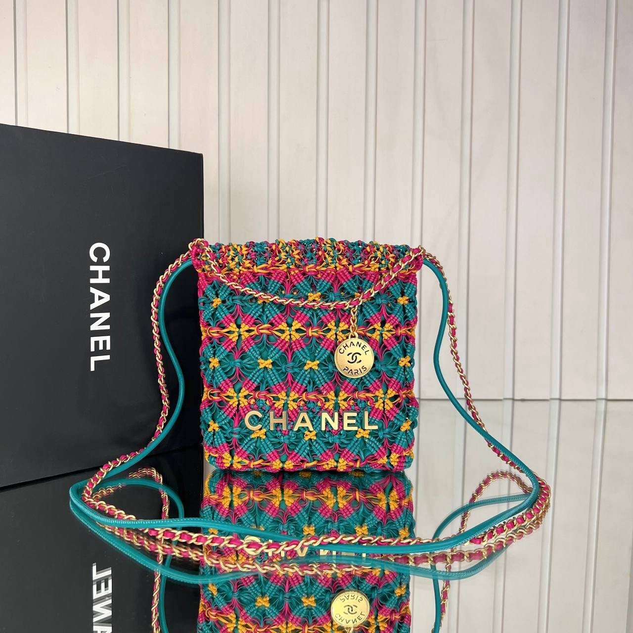 Picture of Cross Chain Bag