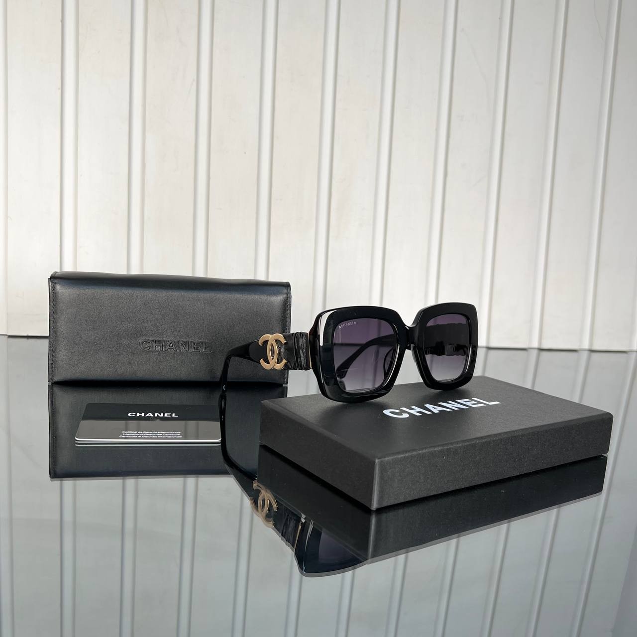 Women Sunglasses - 1的图片