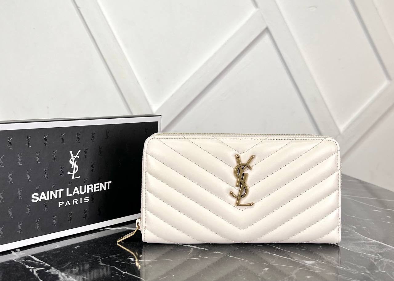 Picture of Leather Wallet  - Off White