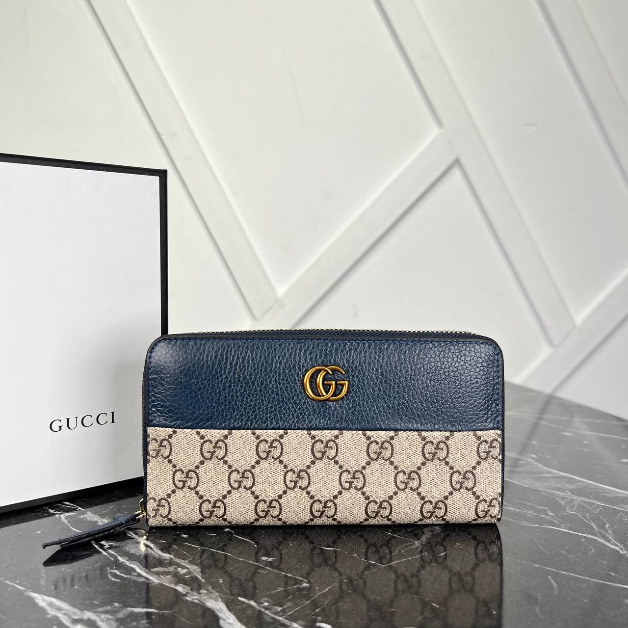 Picture of GG Marmont Wallet - Navy Blue