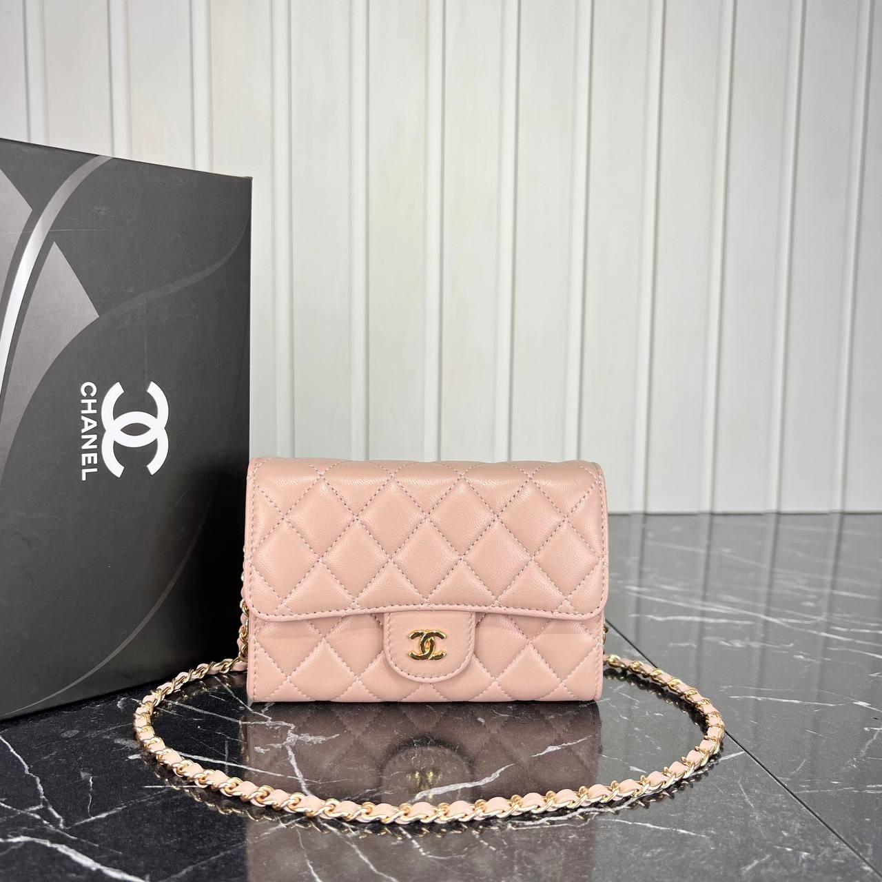 Picture of Coco Woc  Chain Clutch  Small Wallet - Rose