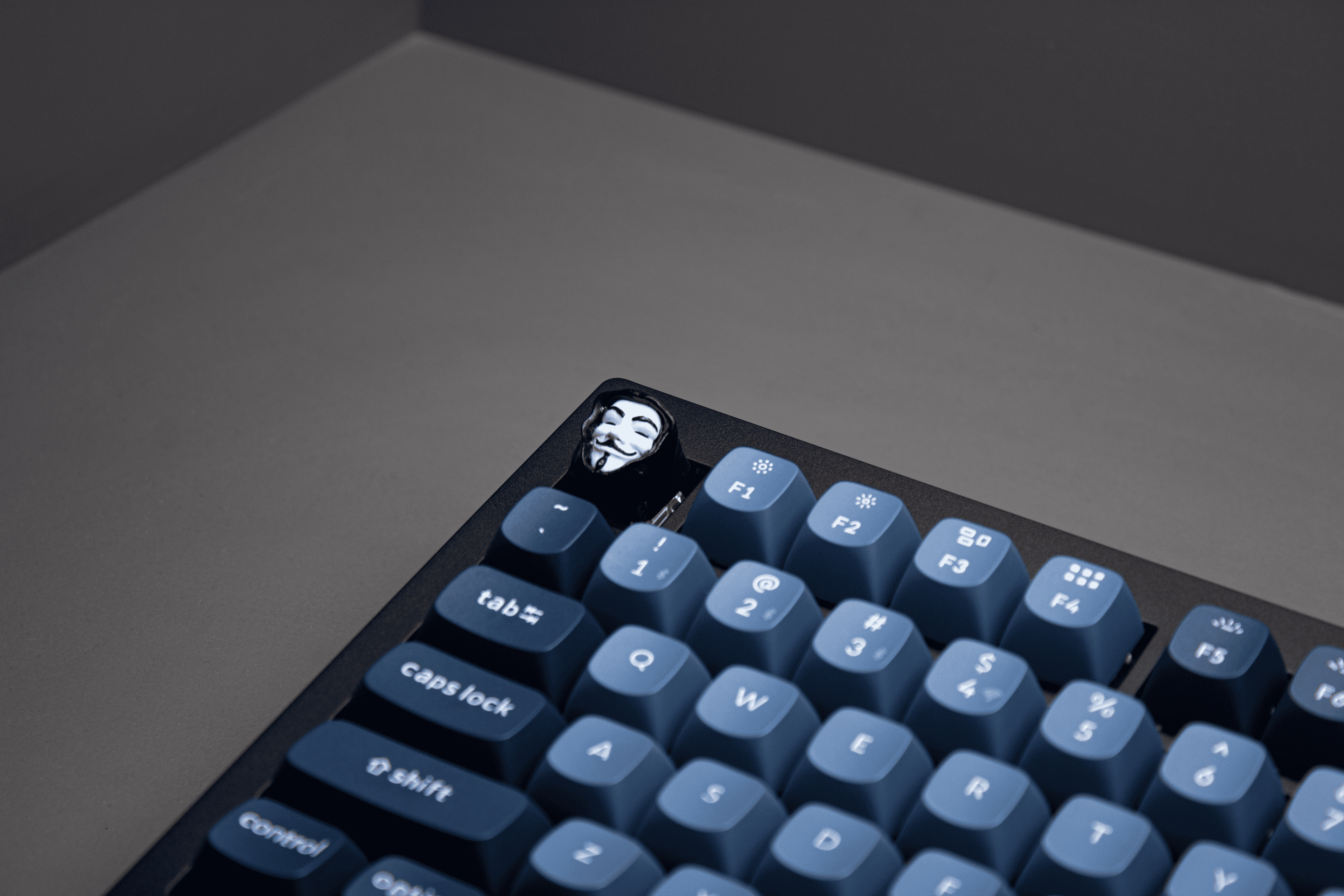 V for Vendetta Keycap