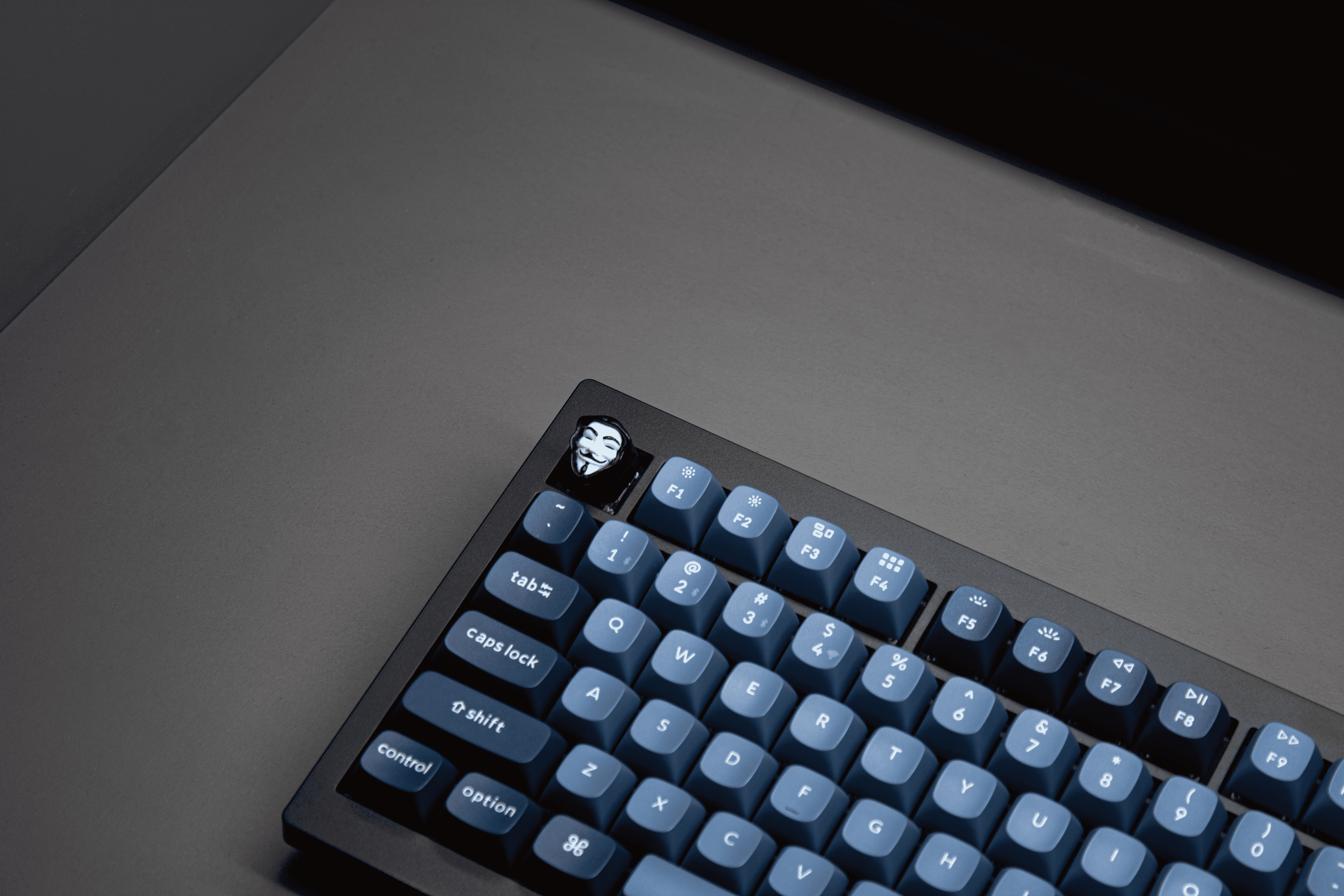 V for Vendetta Keycap