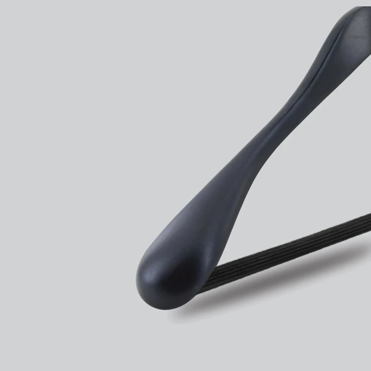 Premium Özel Seri Omuz Formlu Ahşap Ceket Ve Palto Askısı