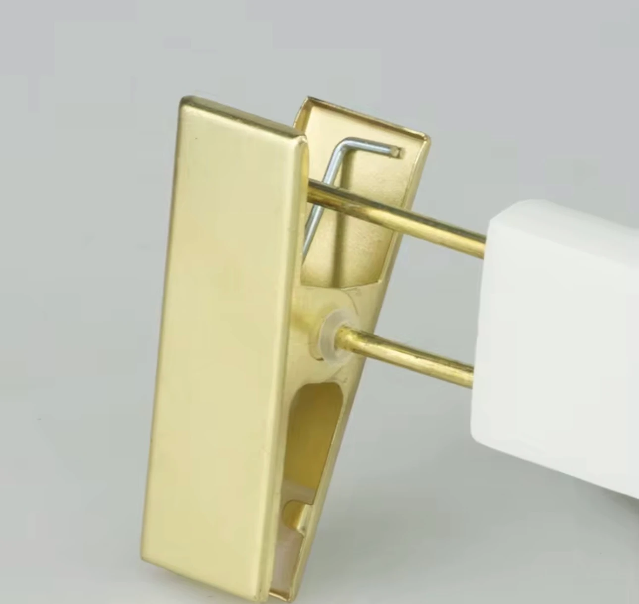 Beyaz Ahşap Görünümlü Pantolon Ve Etek Askısı Premium Kalite