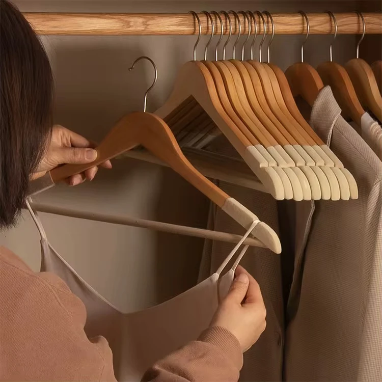 Naturel  Ahşap Kıyafet Ve Elbise Askısı Premium Özel Kadife Kaplama