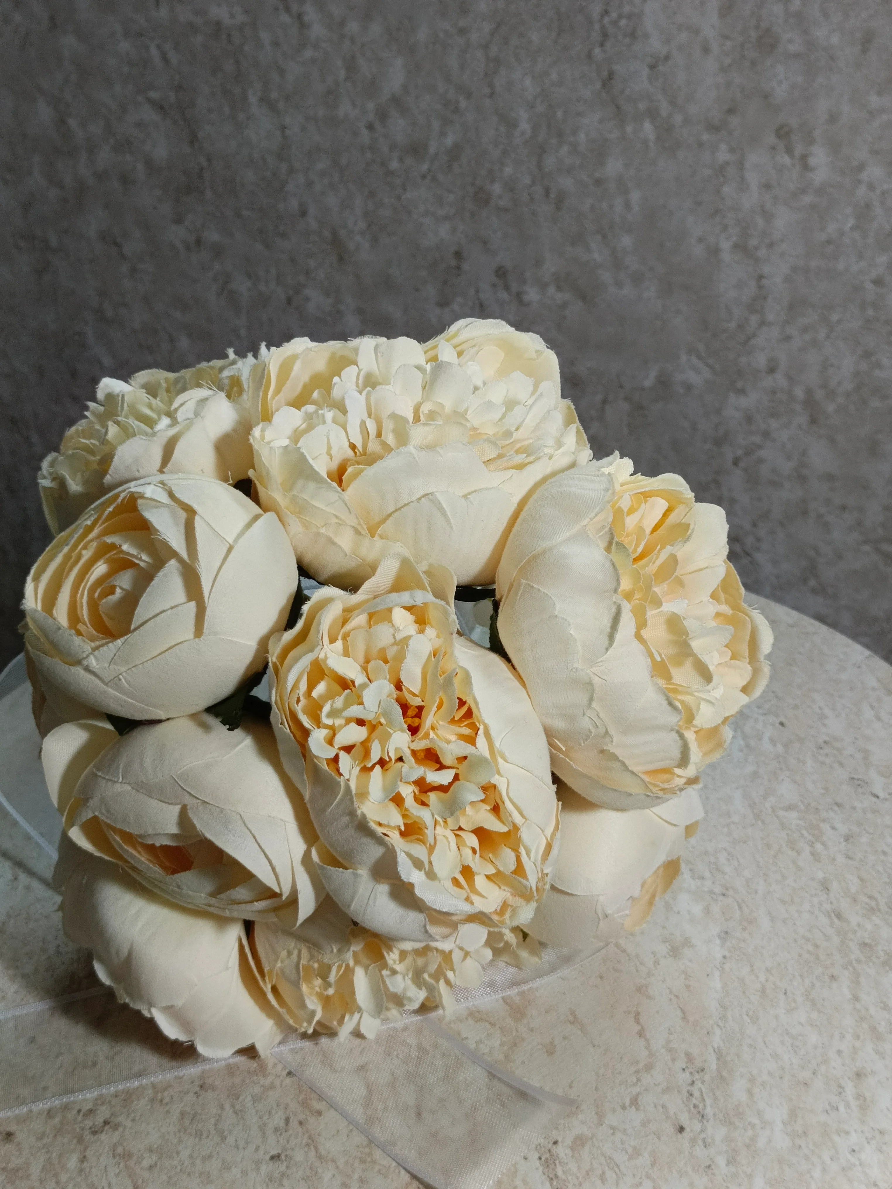 LYON Gelin Çiçeği