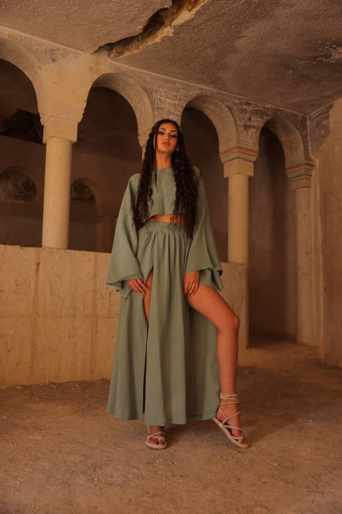 ALANIS SKIRT SET