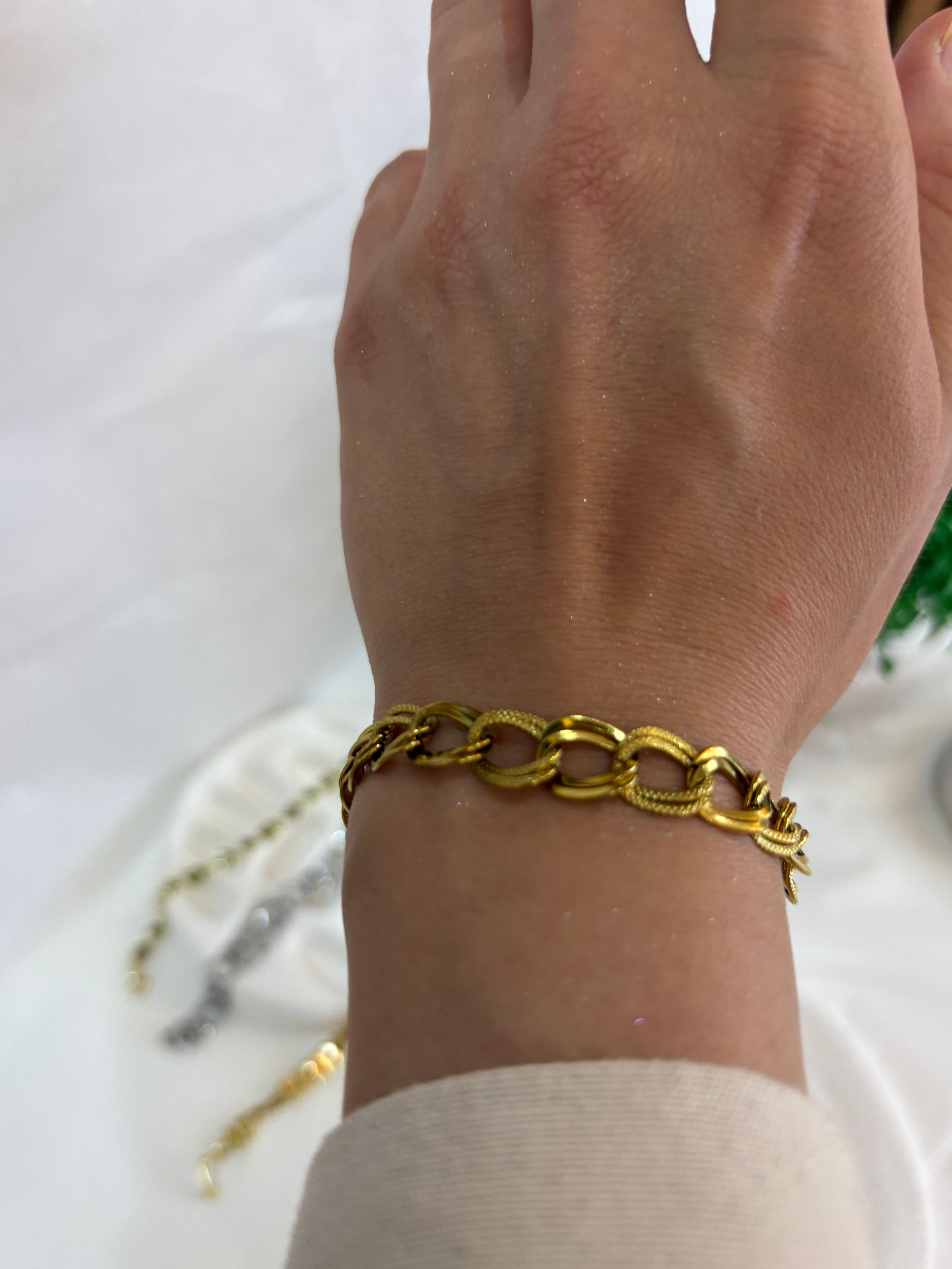 GOLDEN LOOP ~ BİLEKLİK