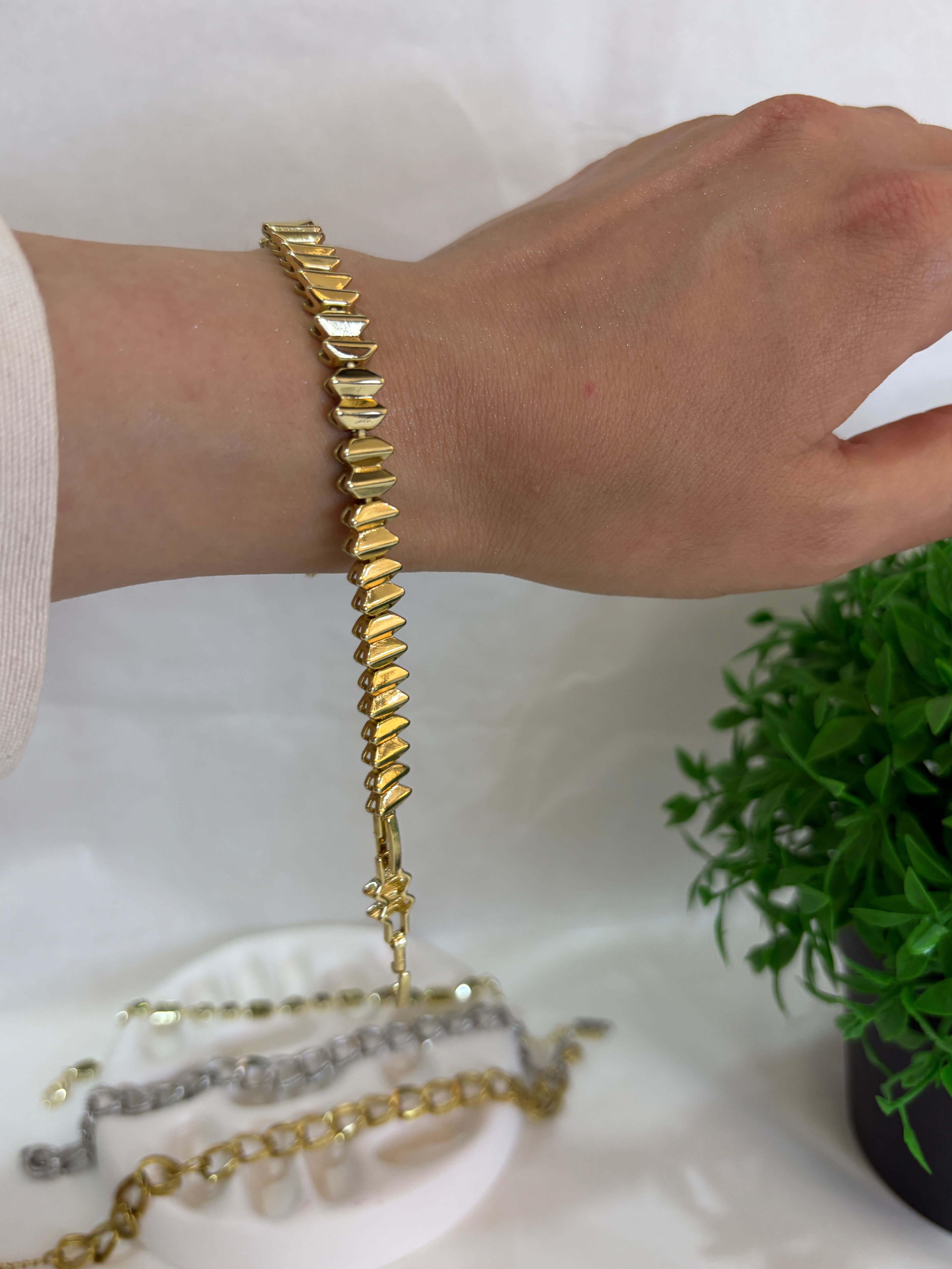 ARROW LUXE ~ BİLEKLİK