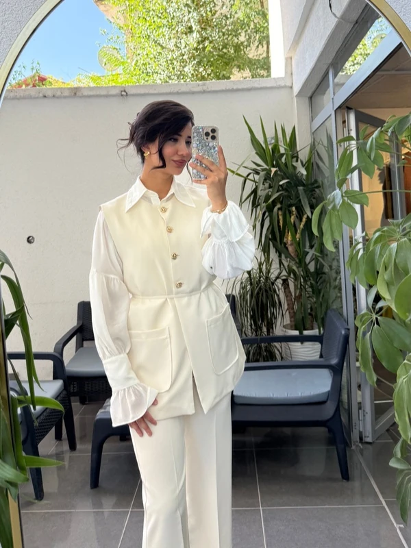 Ekru Gold Düğme Yelek Pantolon İkili Takım