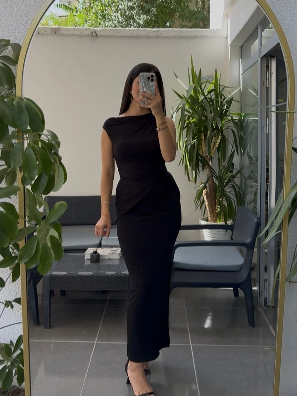 Siyah Sandy Belden Düğüm Elbise