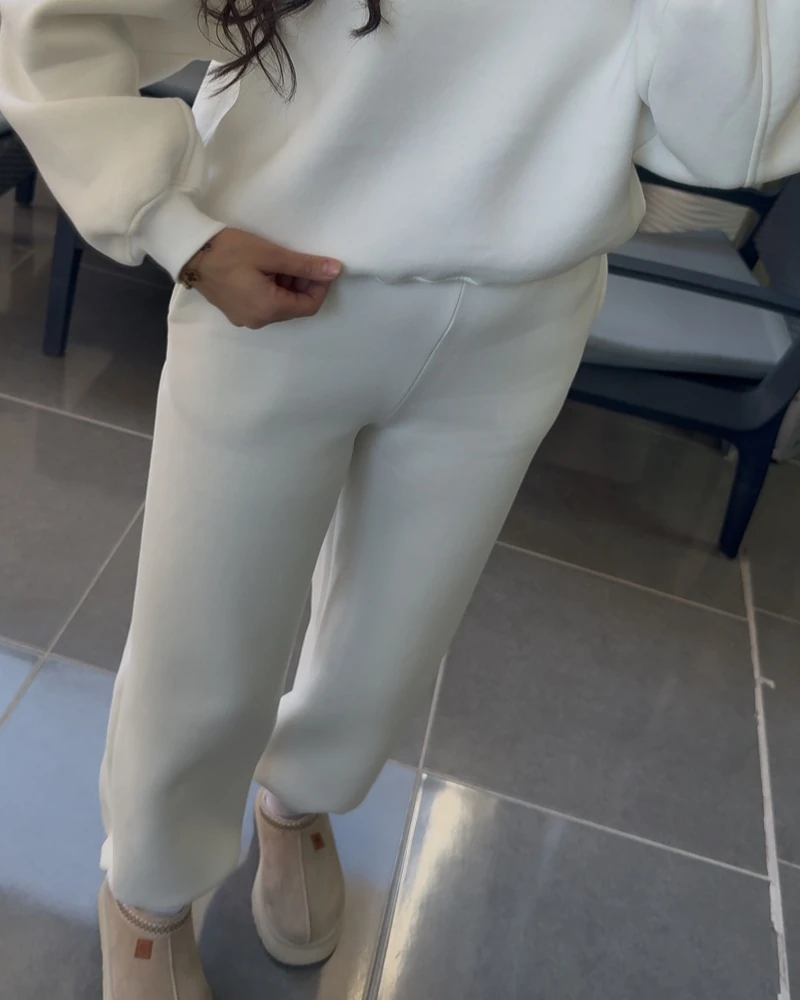 Stoperli Paça 3 iplik Şardon Takım - ekru