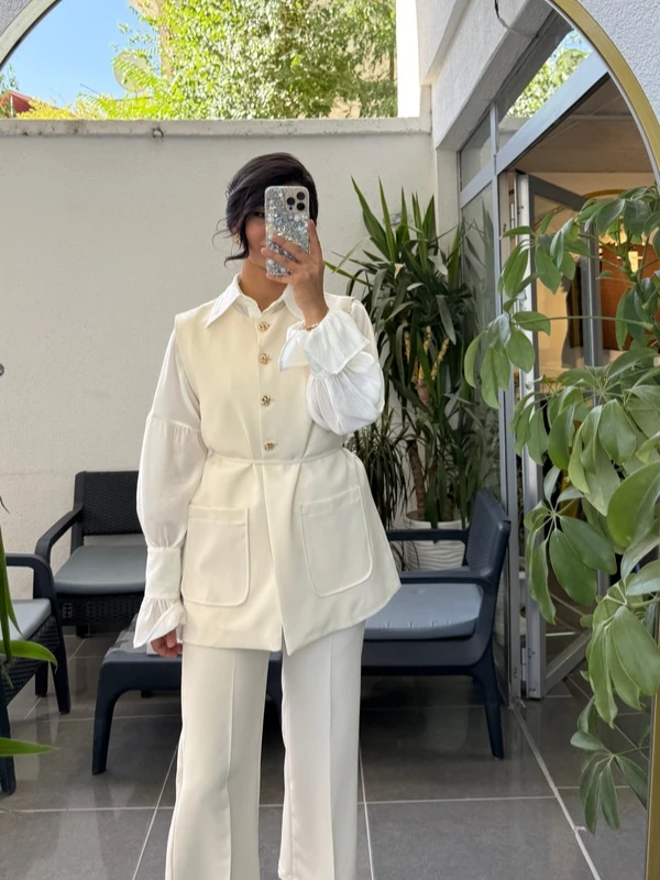 Ekru Gold Düğme Yelek Pantolon İkili Takım