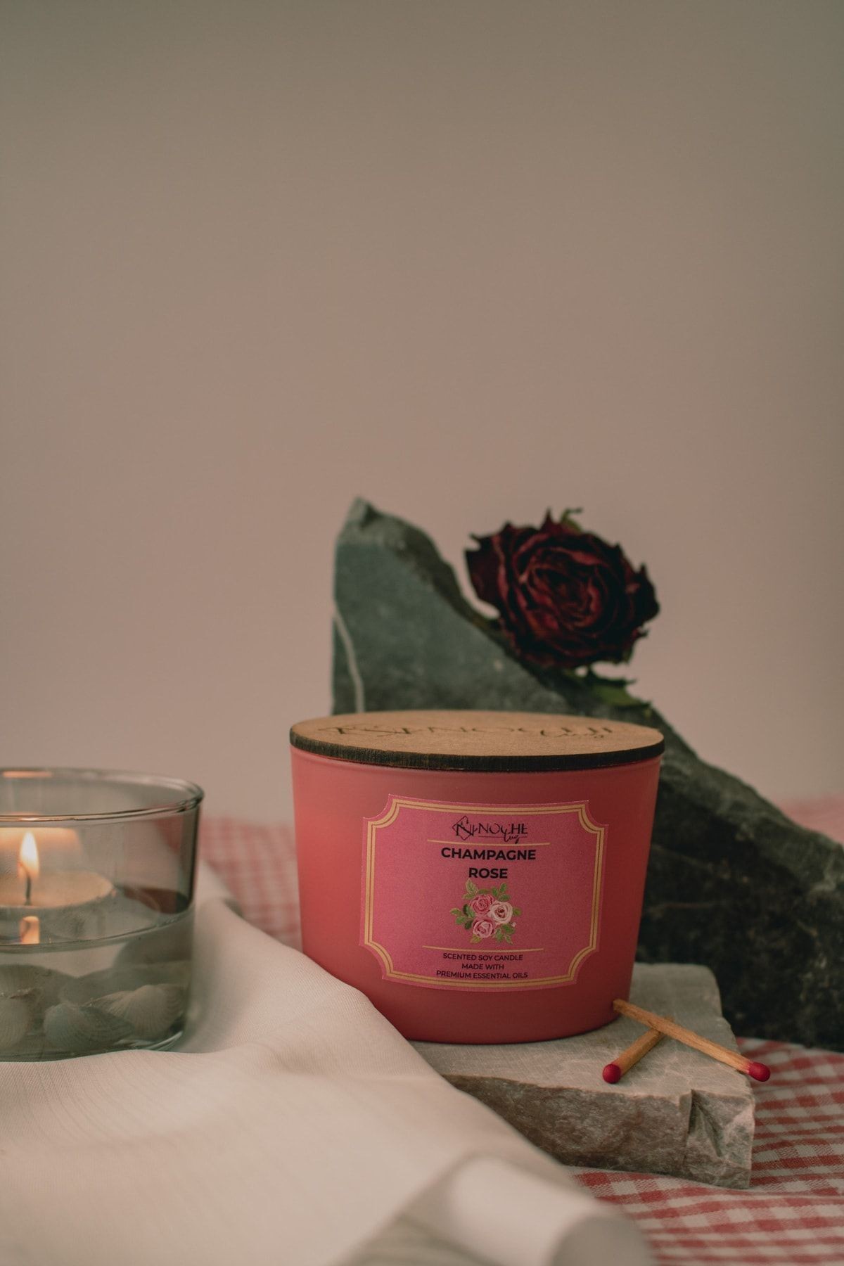 Champagne Rose Kokulu Soya Mumu %100 Vegan