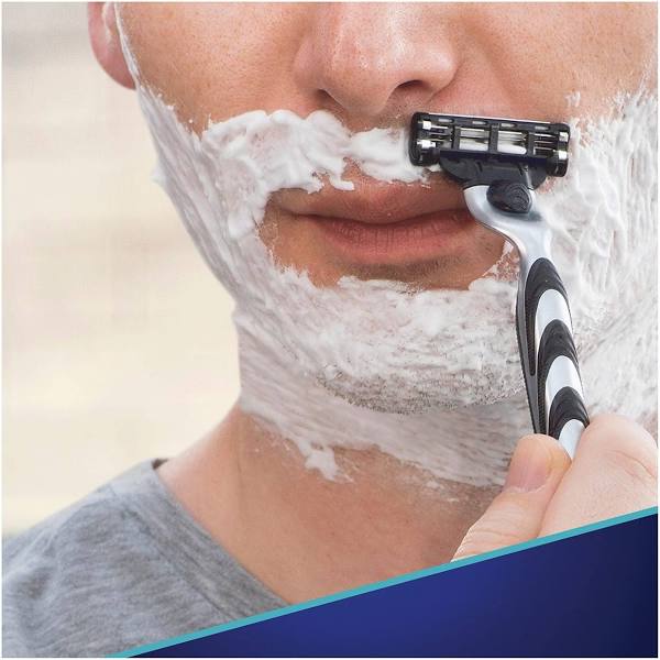Gillette Mach3 Tıraş Makinesi + 2 Yedek Başlık