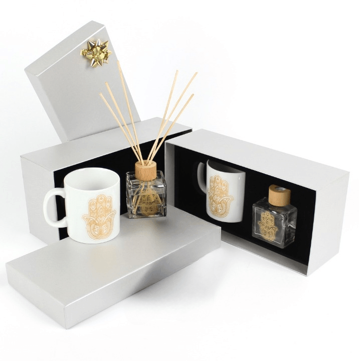 Glass Designed Hamsa Fragance Set With Mug