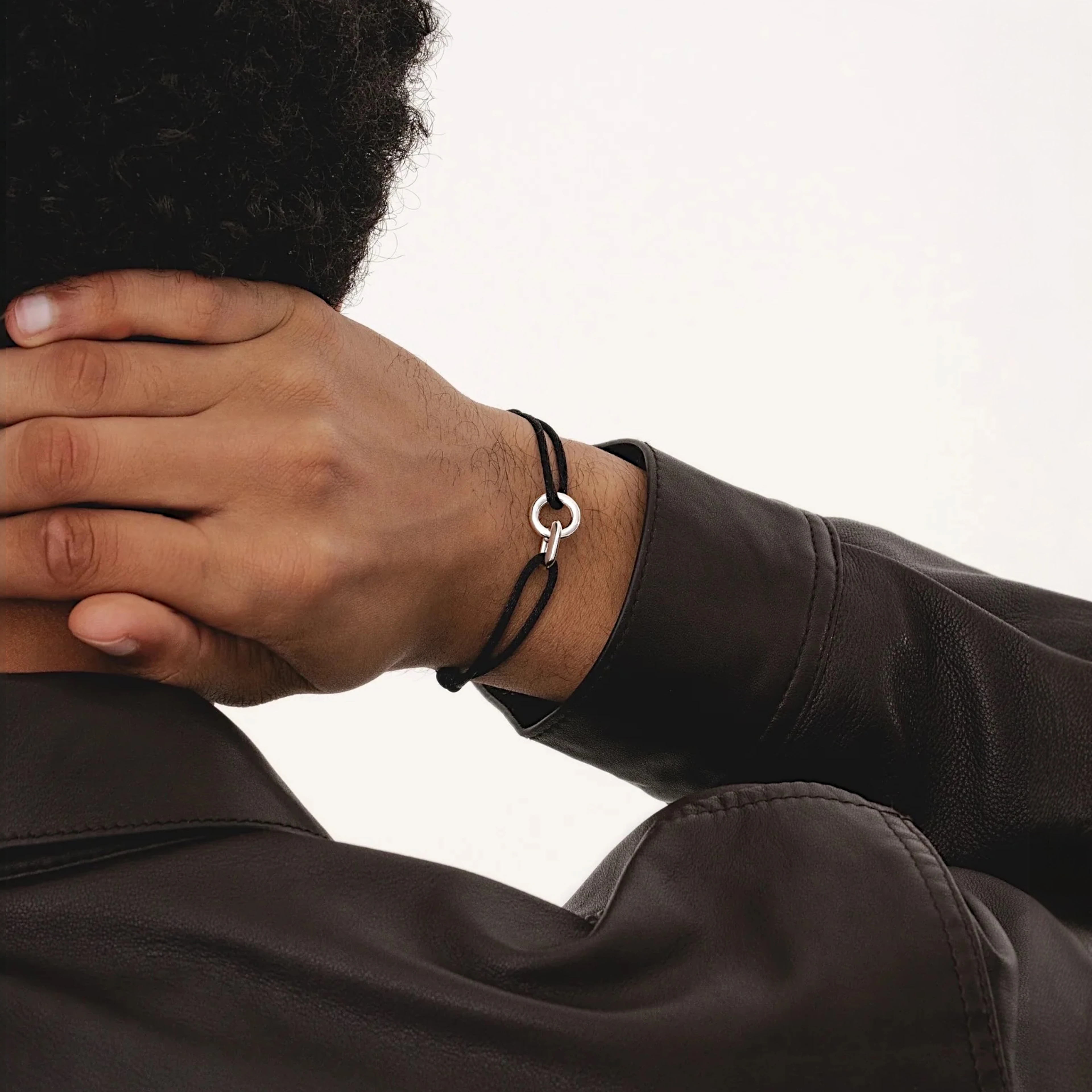 loom bracelet - black