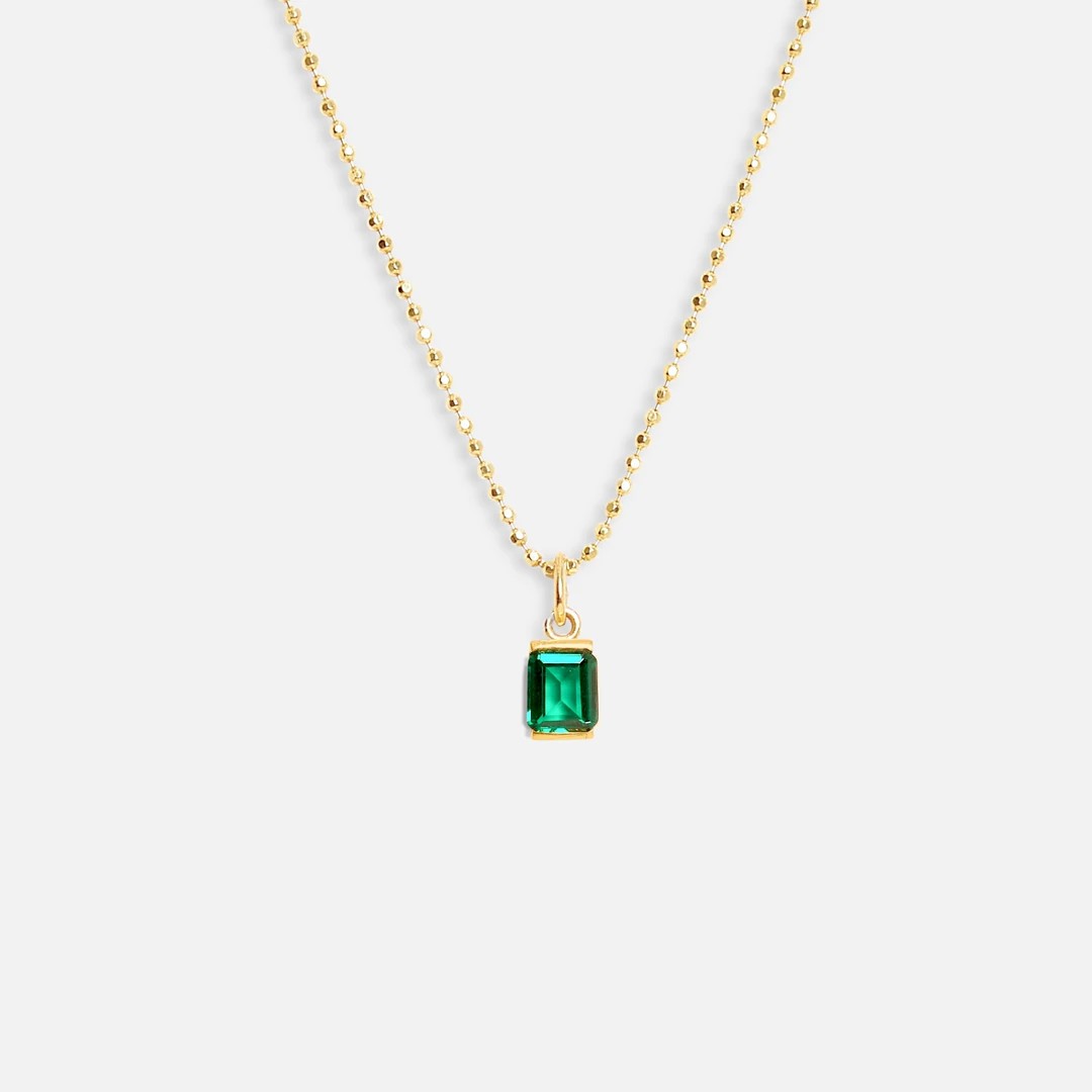 green breeze necklace