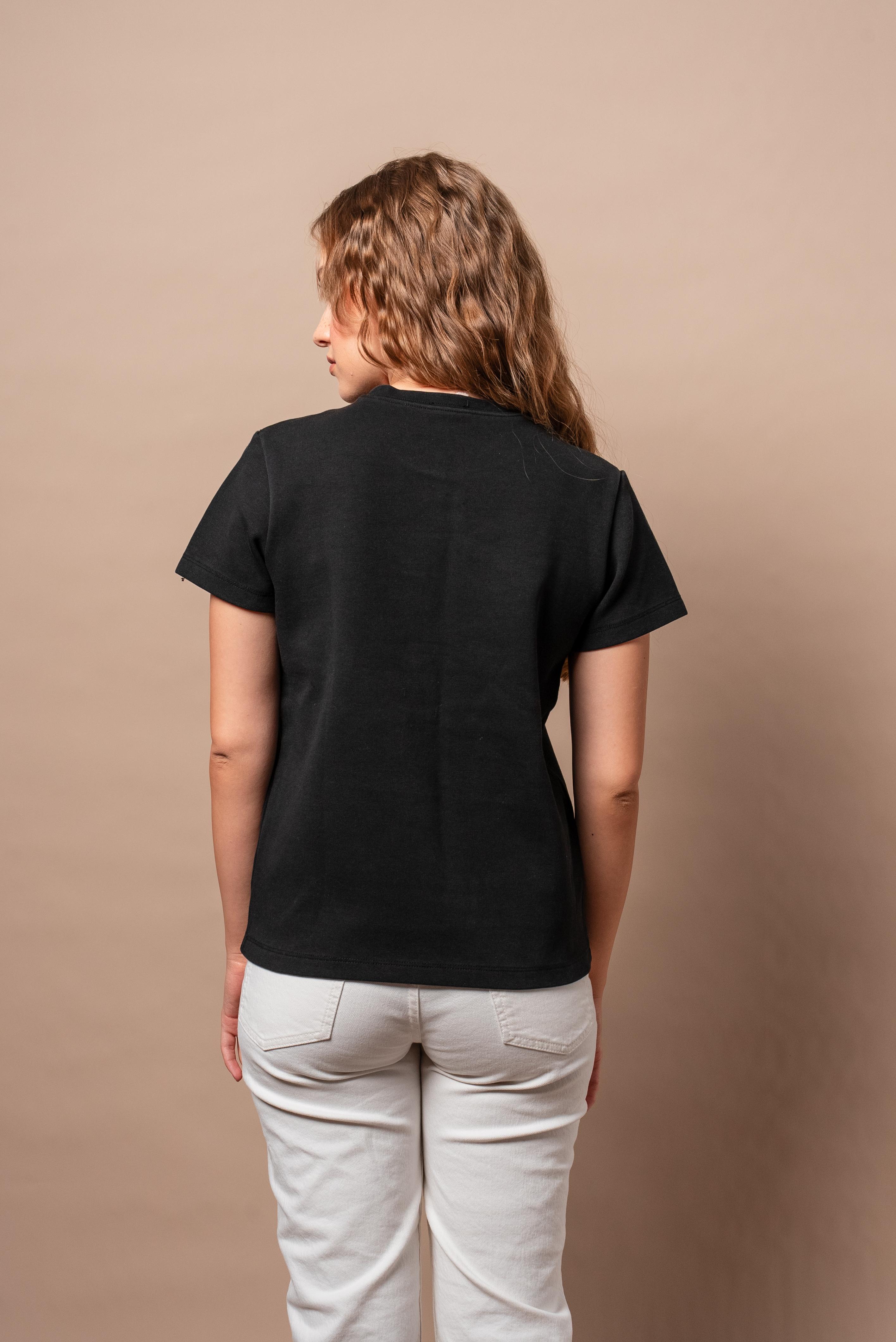 Timeless Basic T-shirt