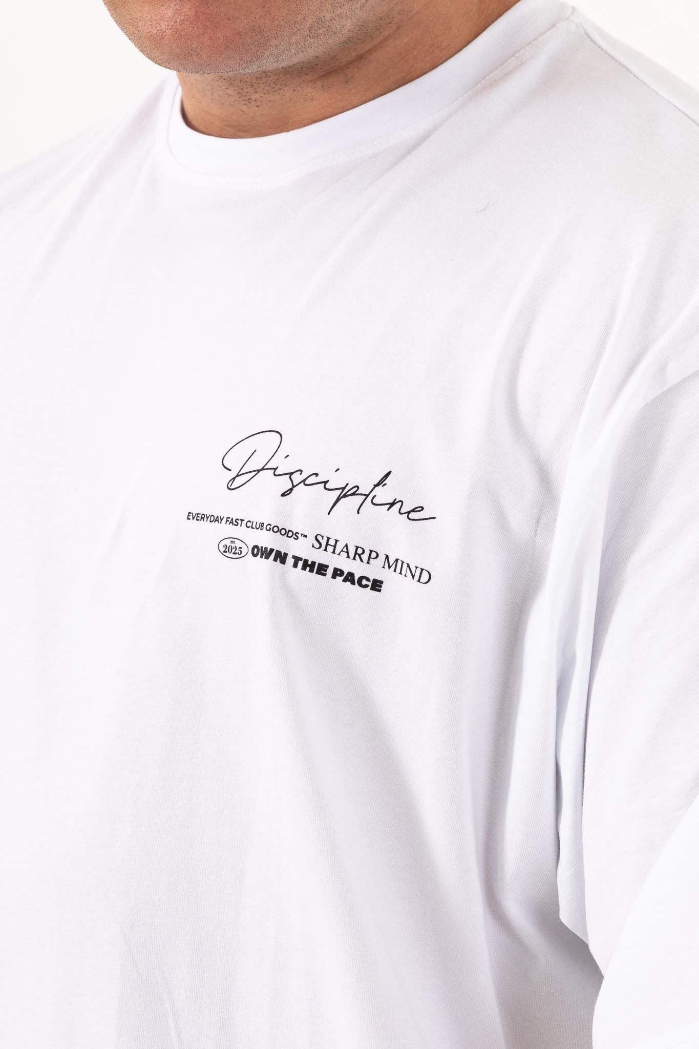 Oversize Beyaz T-Shirt – Erkek Günlük Spor Stil (Discipline Baskılı)