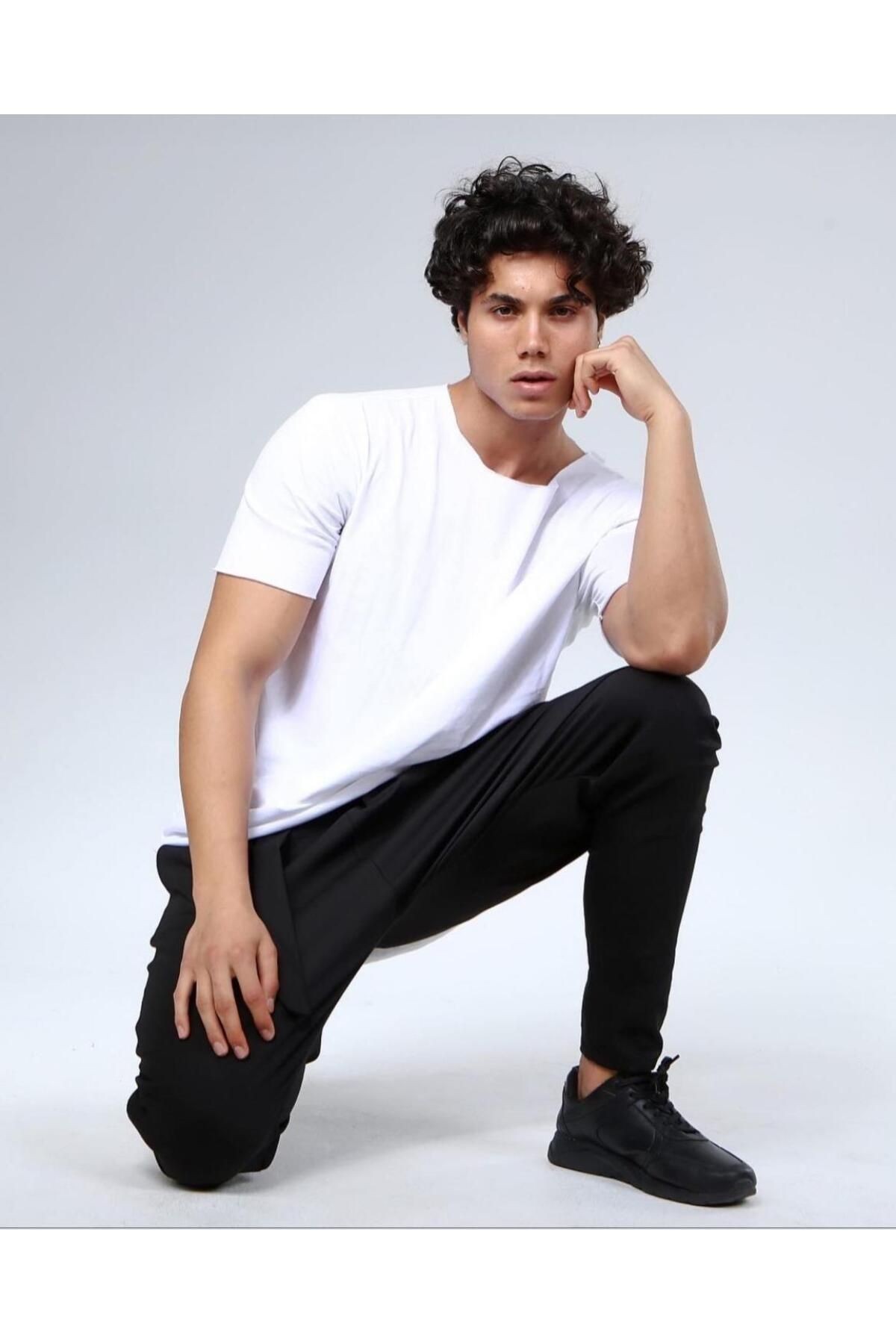 QuickPrep Beyaz Basic Erkek Tişört – Slim Fit | Günlük ve Spor Kullanım