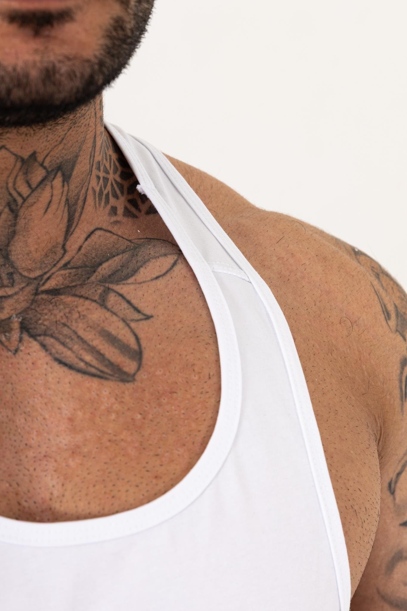 Erkek Beyaz Oversize Atlet – Fast Collection Logo Baskılı Sporcu Kesim