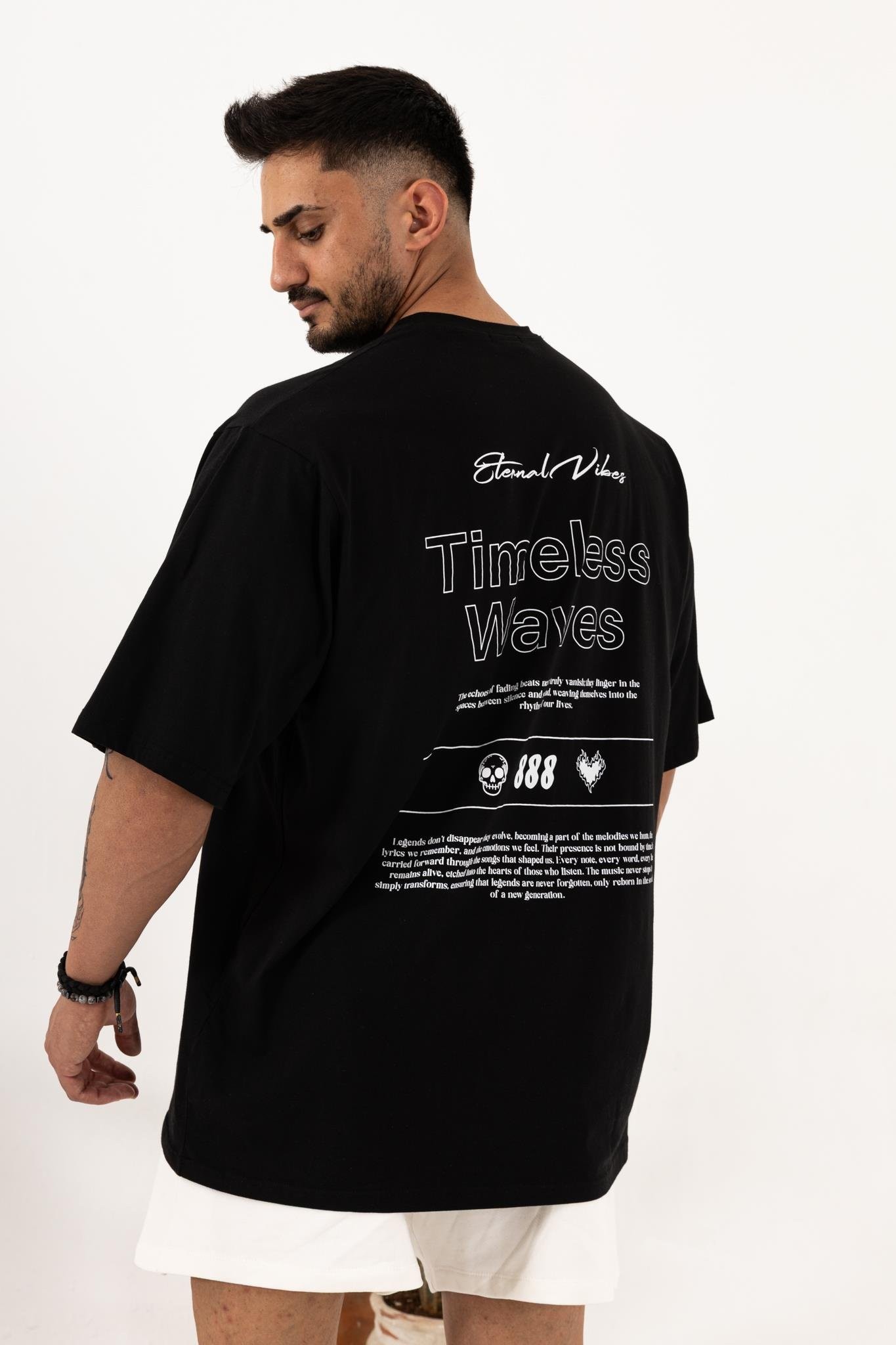 Timeless Waves Siyah Oversize T-Shirt – Erkek Sokak Modası %100 Pamuk