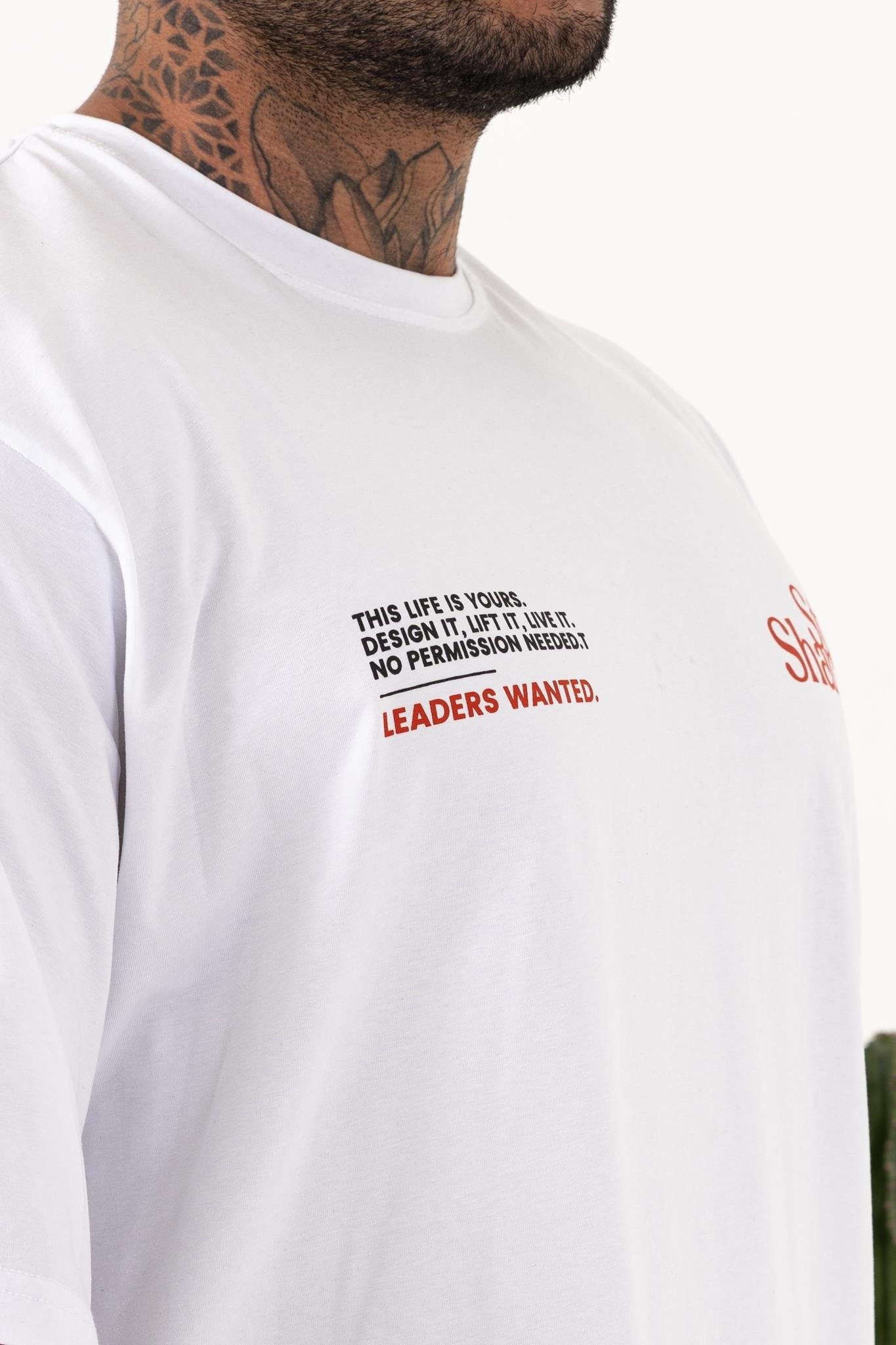 Stay Sharp Oversize Beyaz T-Shirt – Erkek Günlük ve Spor Giyim